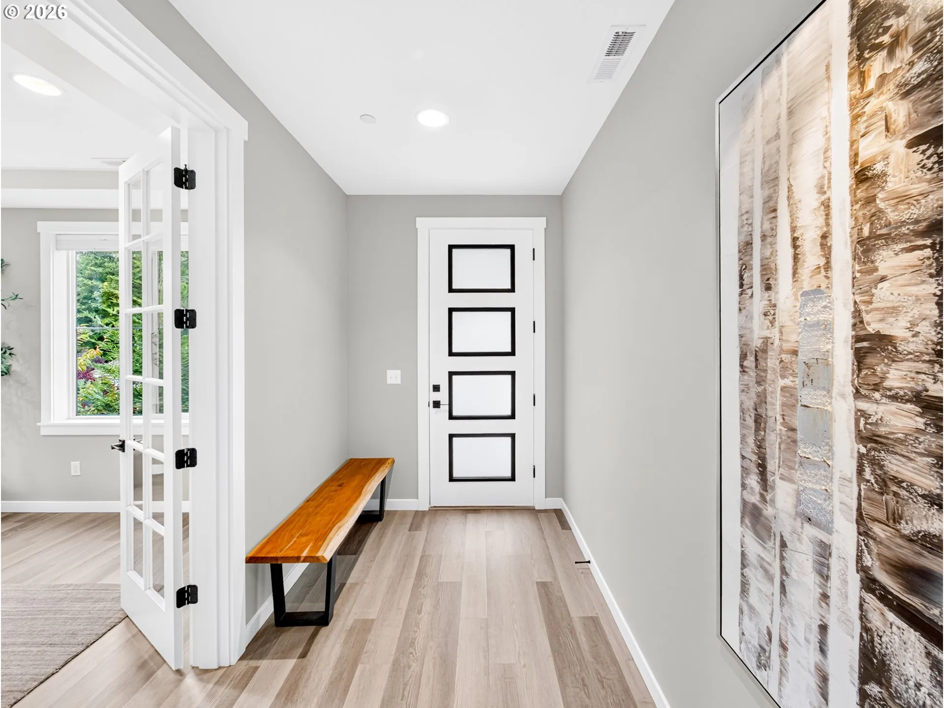 Entrance/Foyer