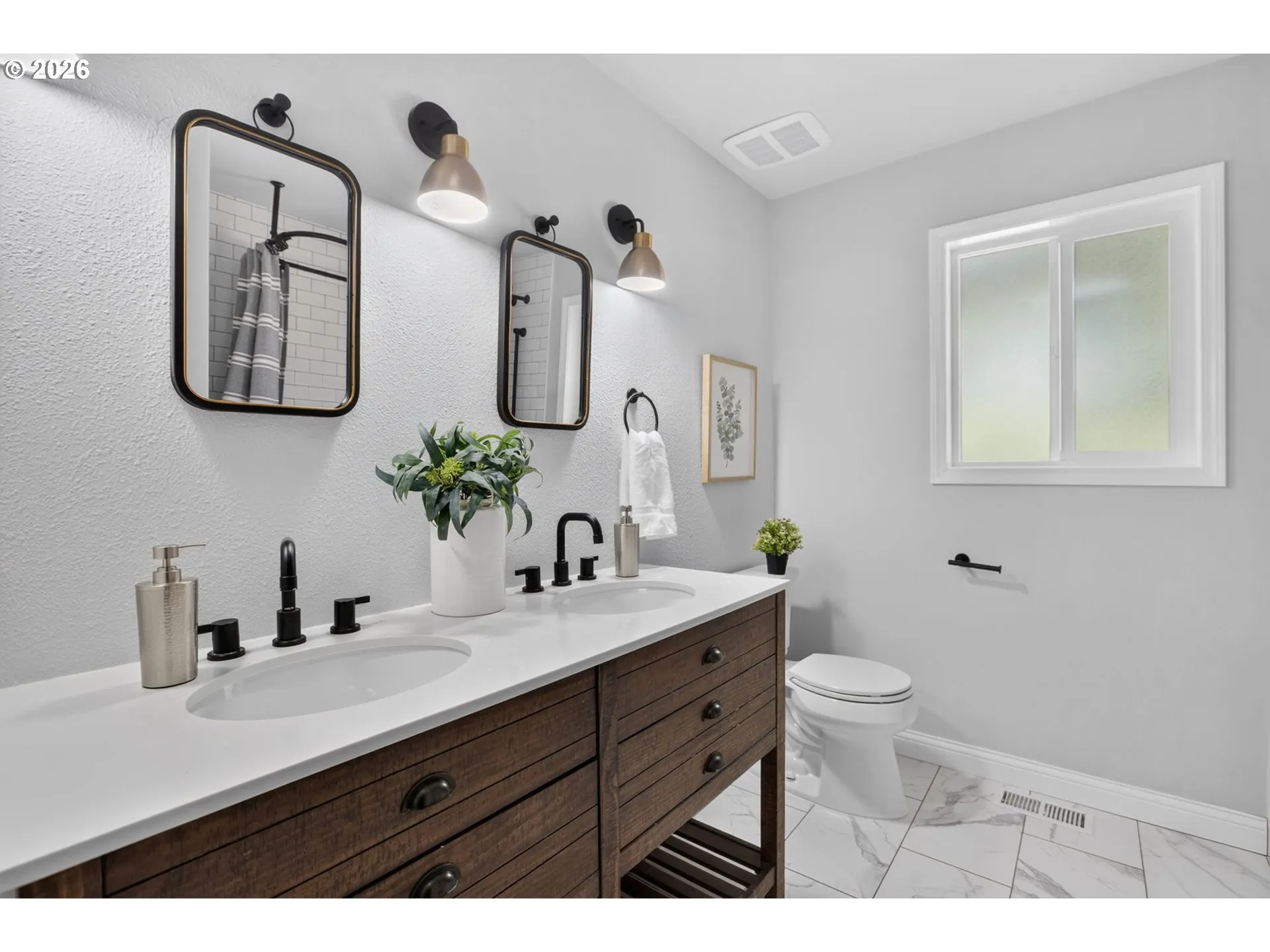 Bathroom-Hall
