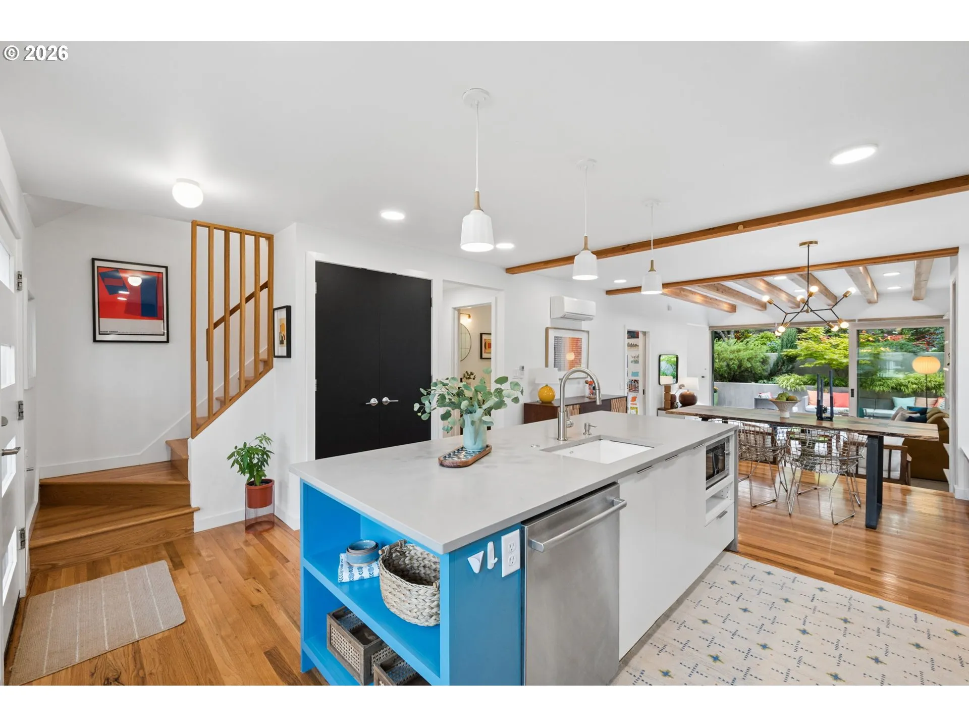 Kitchen-Island