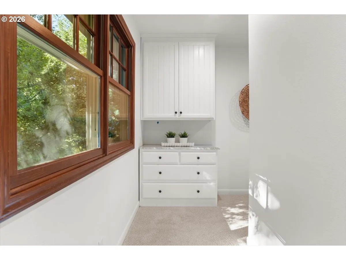 Primary Bedroom-Walk-In Closet