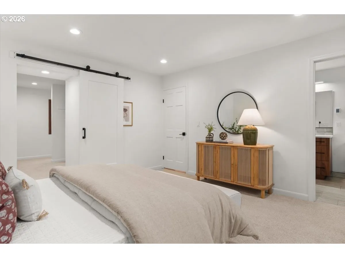 Primary Bedroom-Walk-In Closet