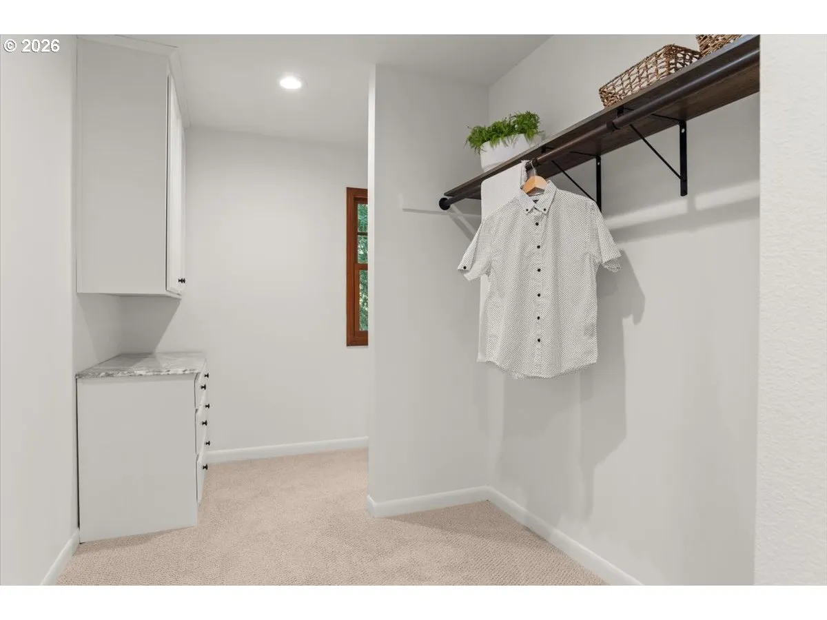 Primary Bedroom-Walk-In Closet