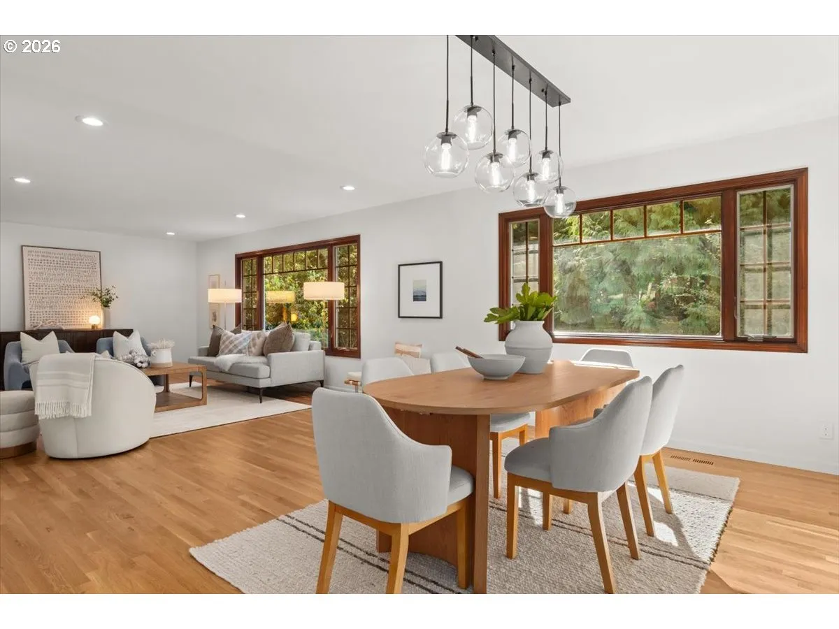 Living Room/Dining Room