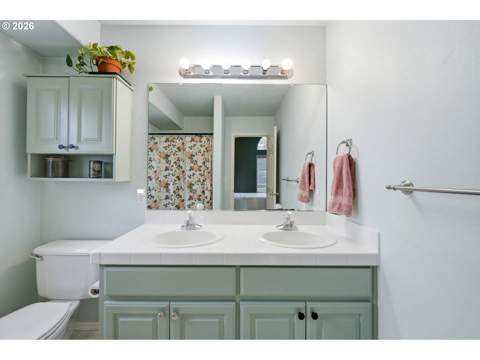 Owner's Suite Bathroom