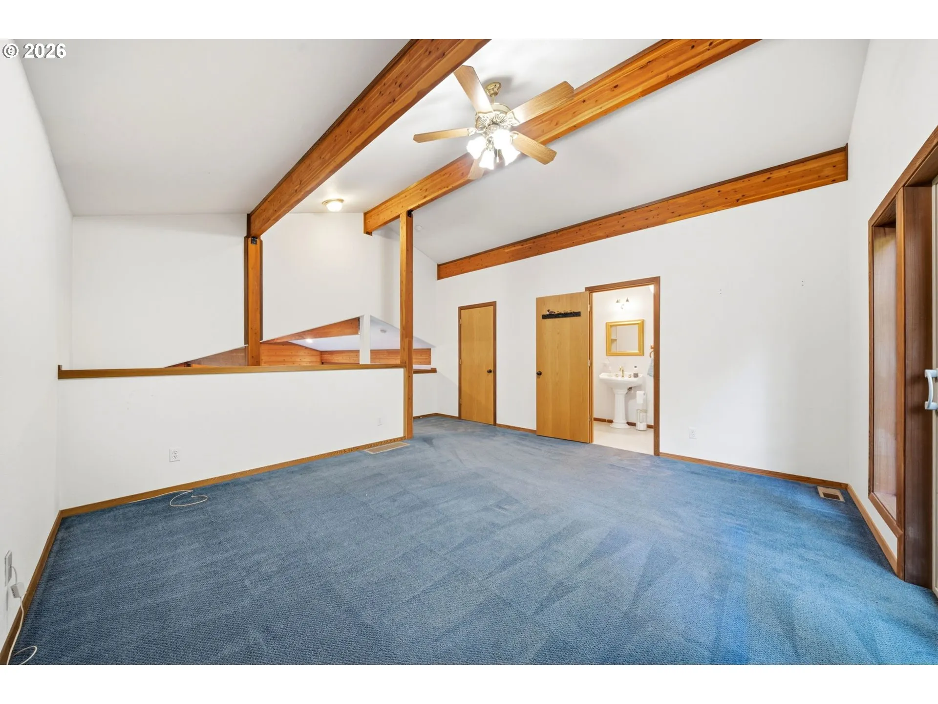 Bedroom, Primary