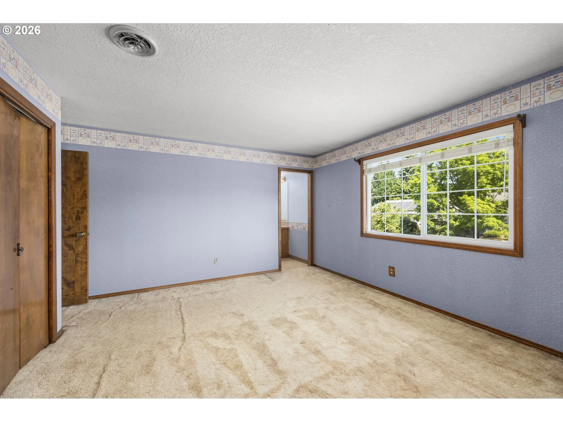 Bedroom, Primary