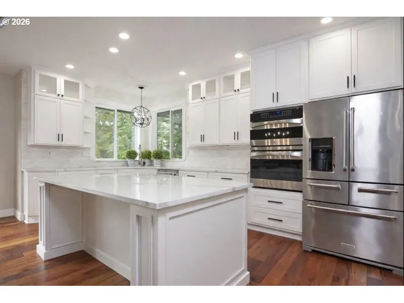 Kitchen-Island