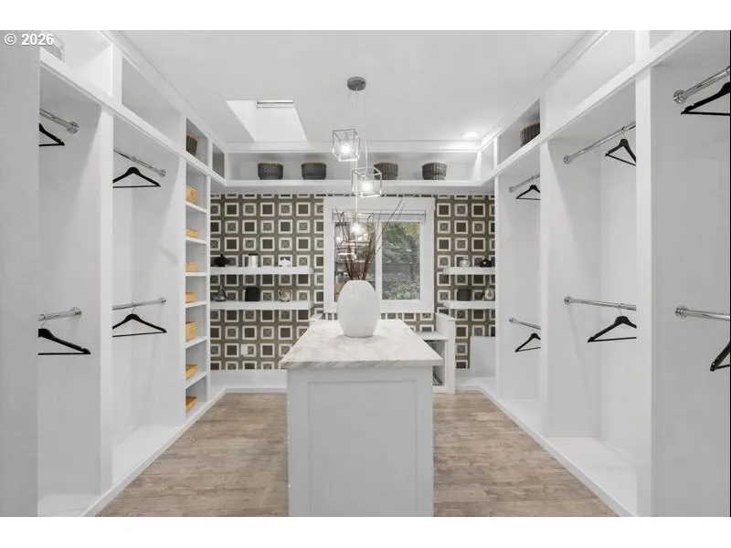 Primary Bedroom-Walk-In Closet