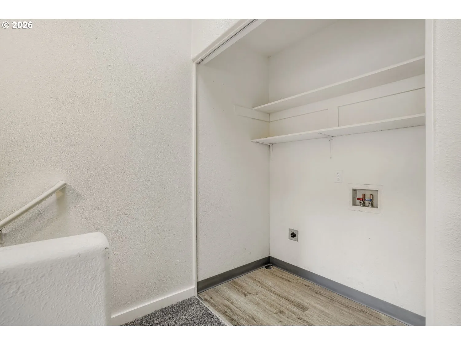 Laundry-Upper