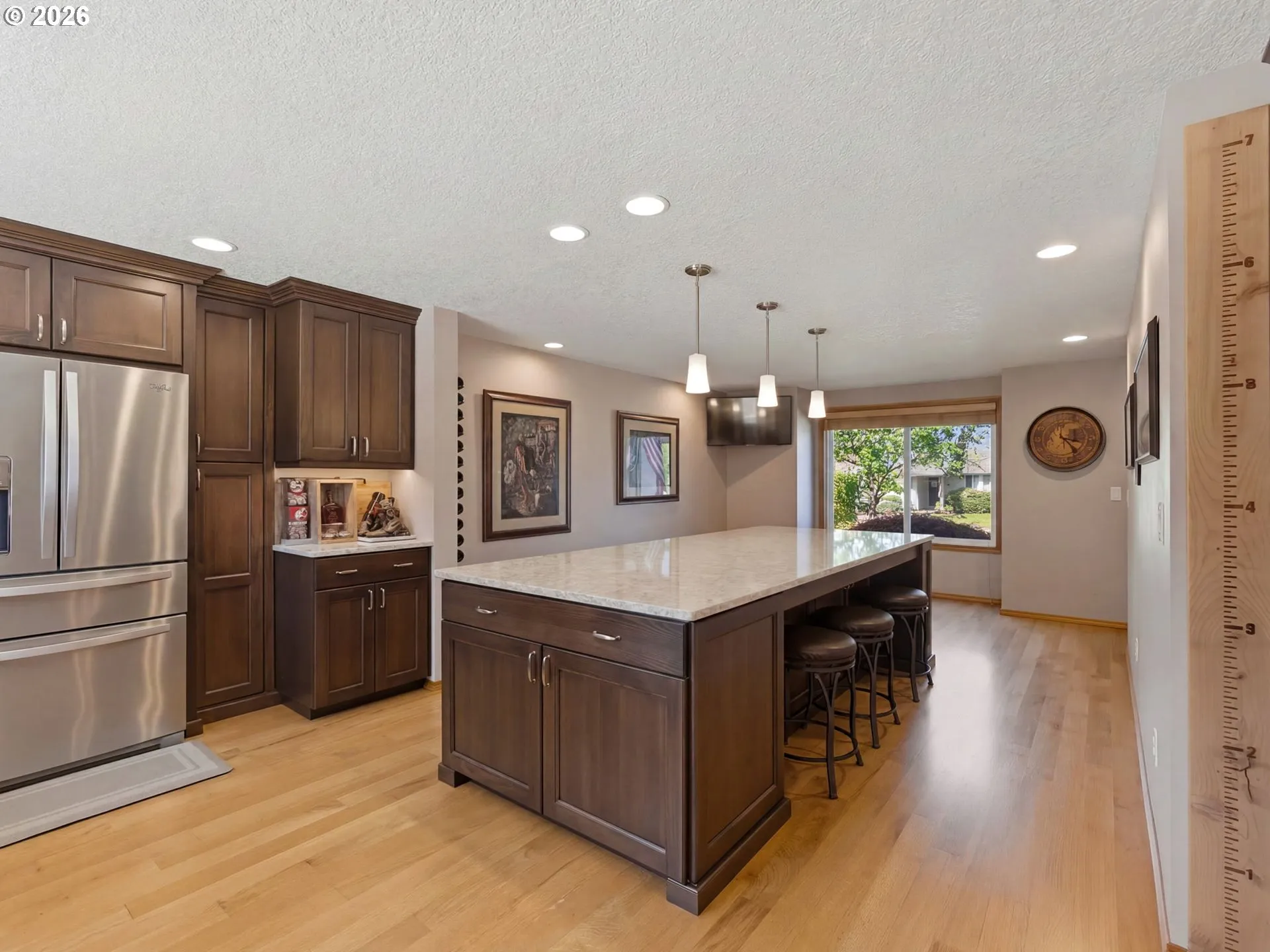 Kitchen-Island