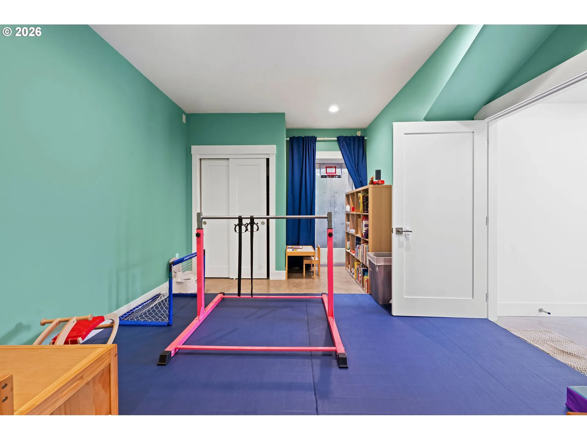 Bedroom-Lower