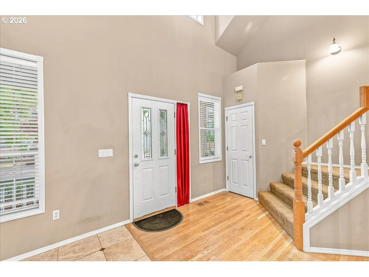 Entrance/Foyer