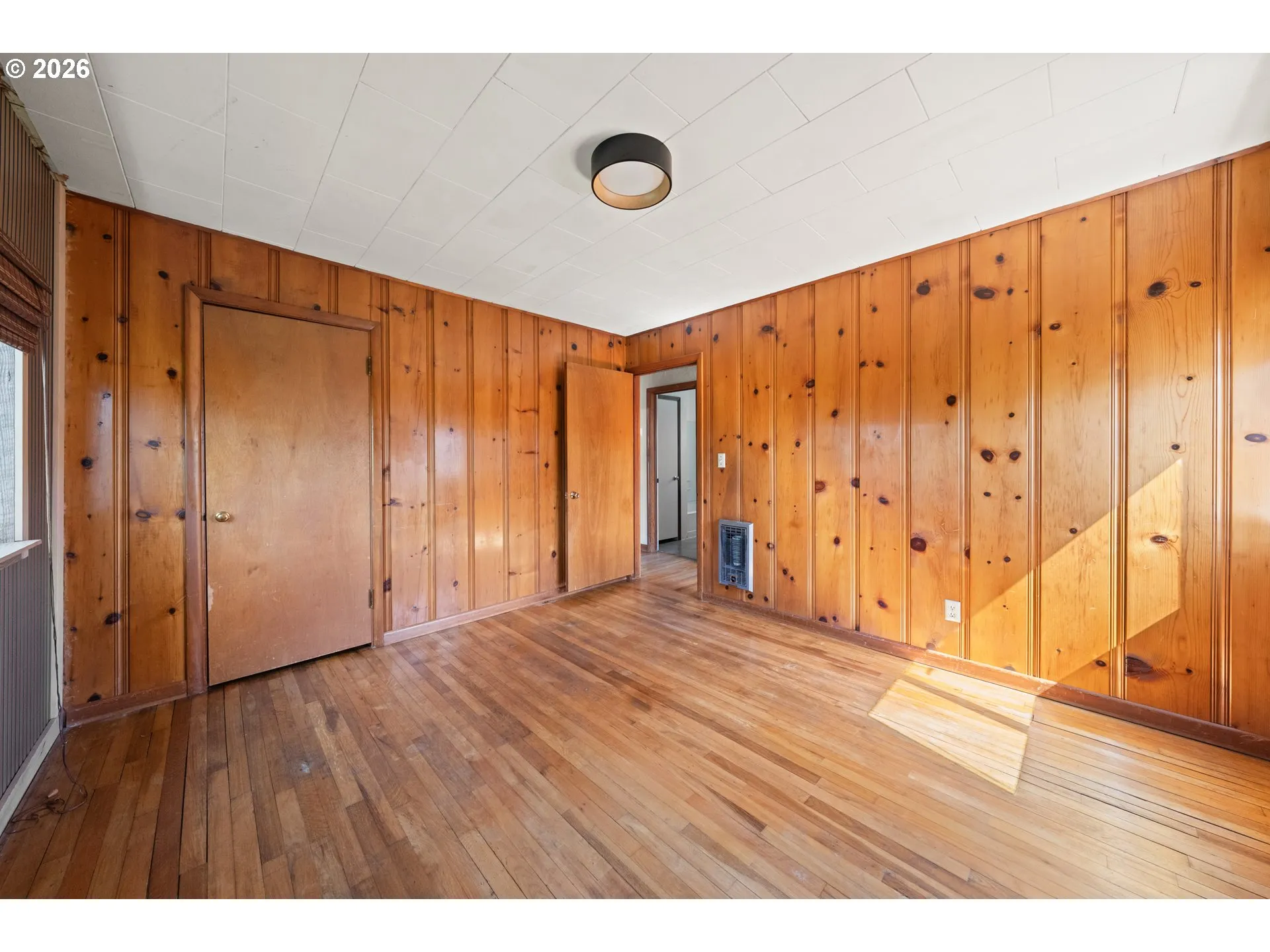 Bedroom-# 1