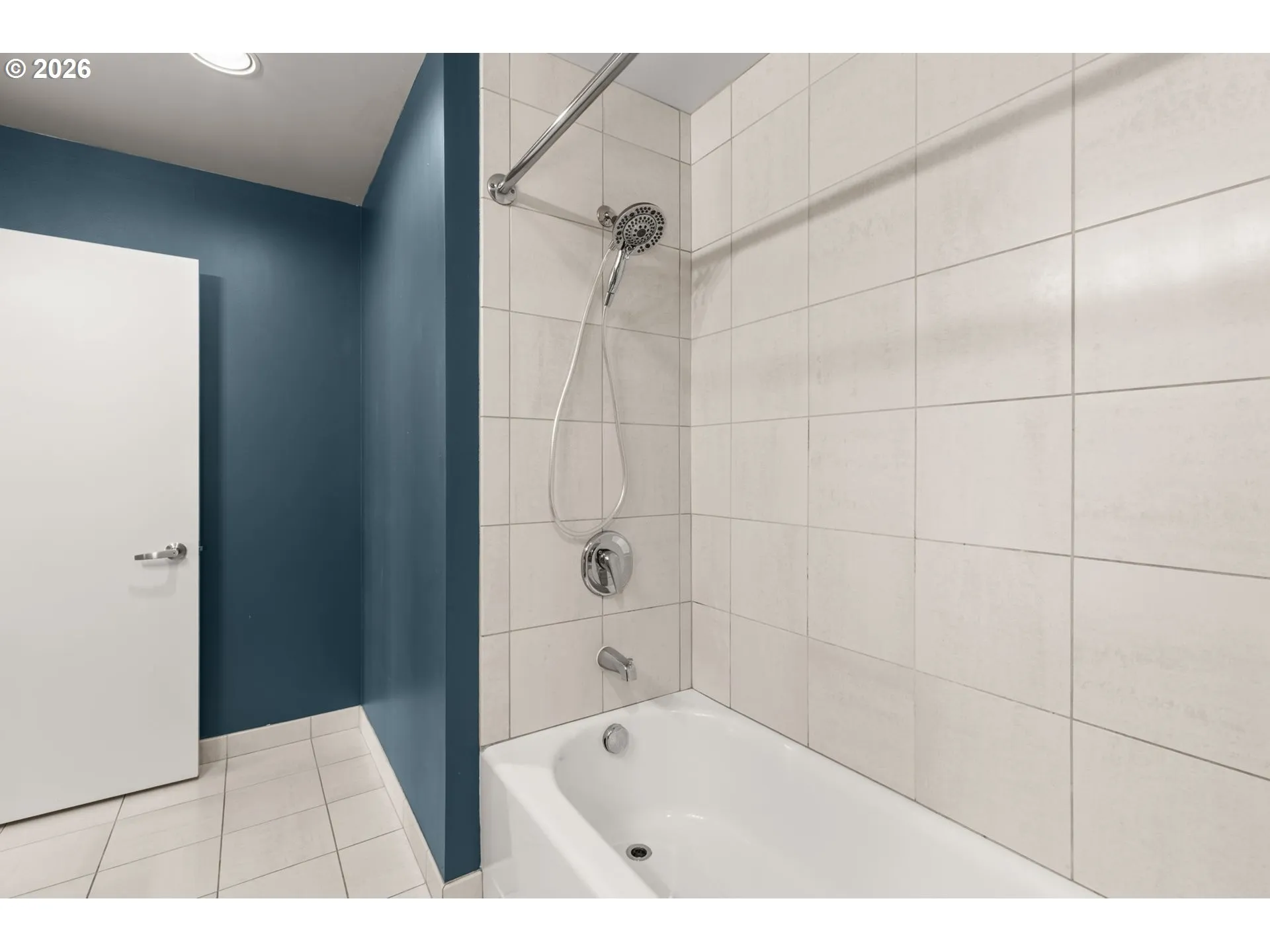 Bathroom, Attached