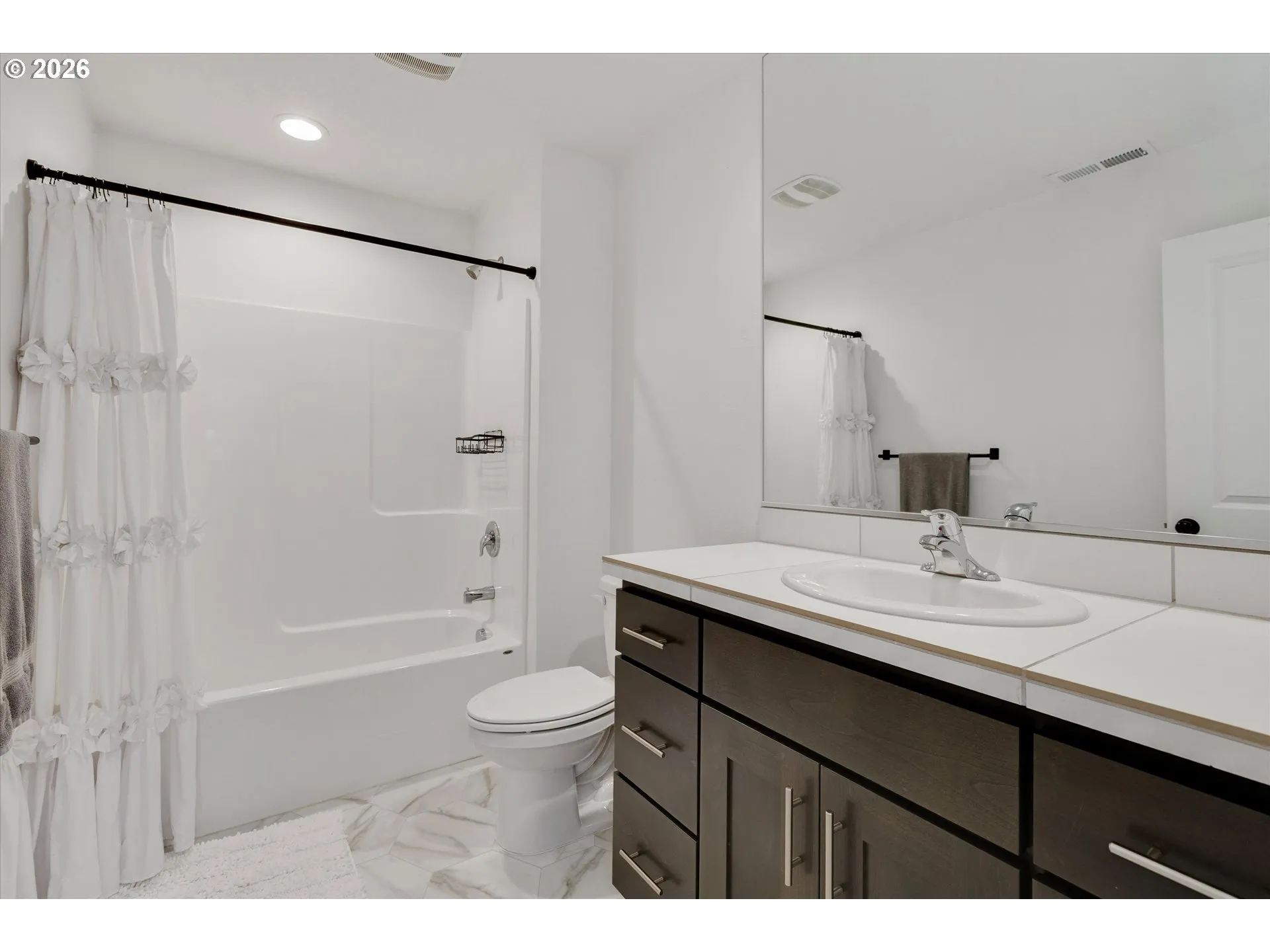 Bathroom-Hall