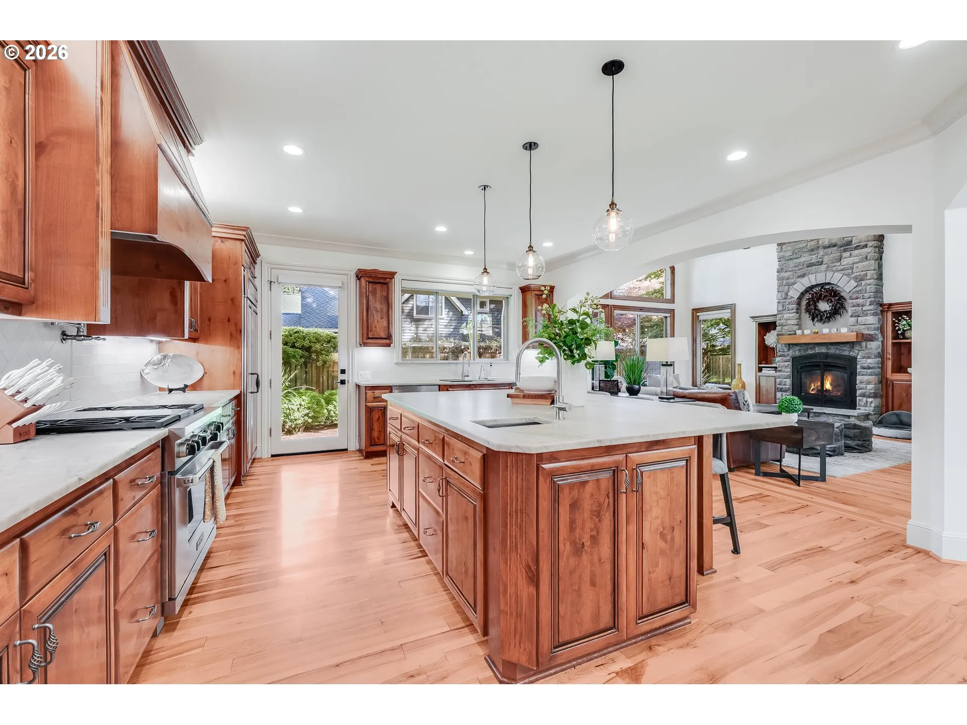 Kitchen-Island