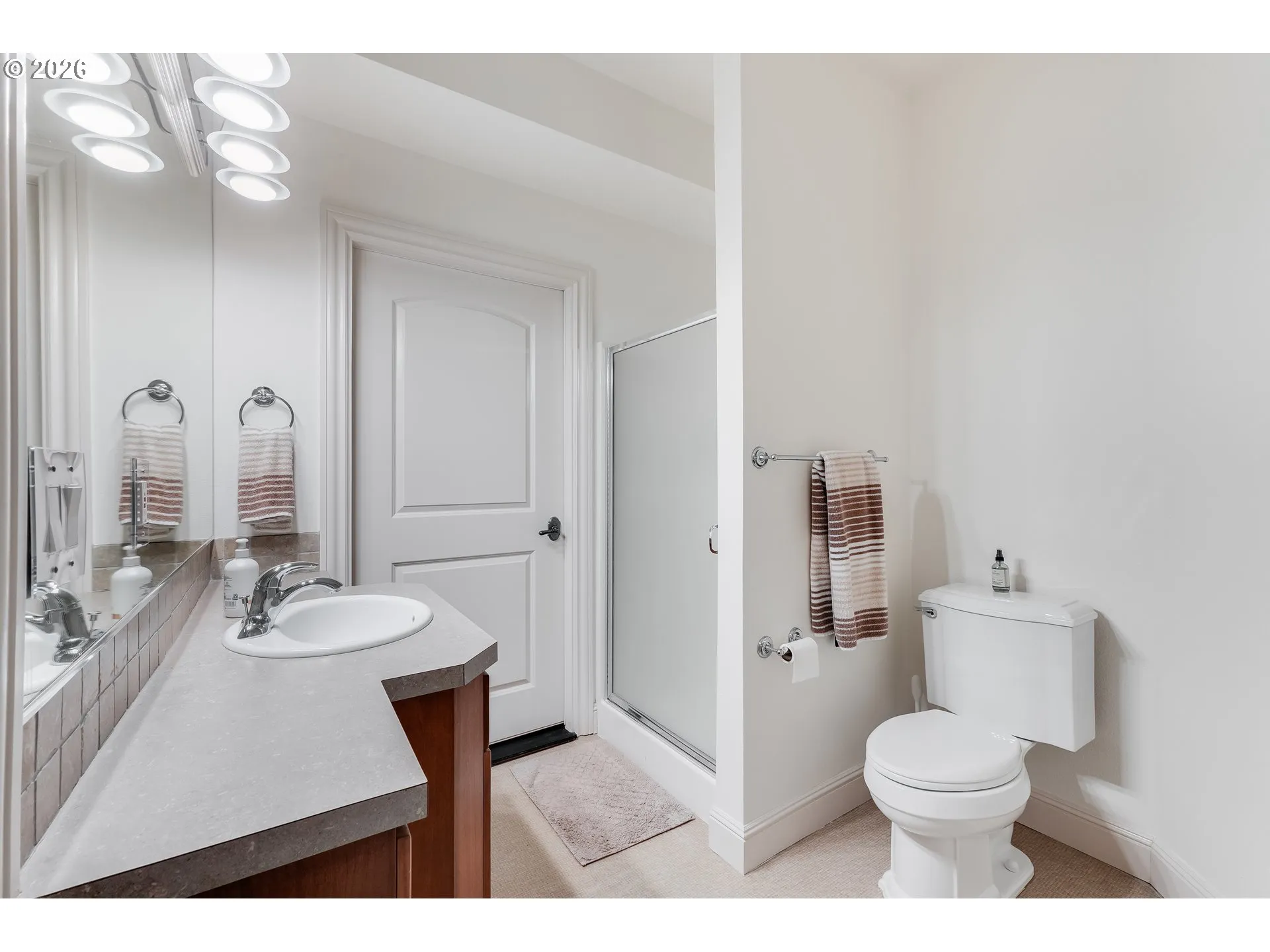 Bathroom-Lower