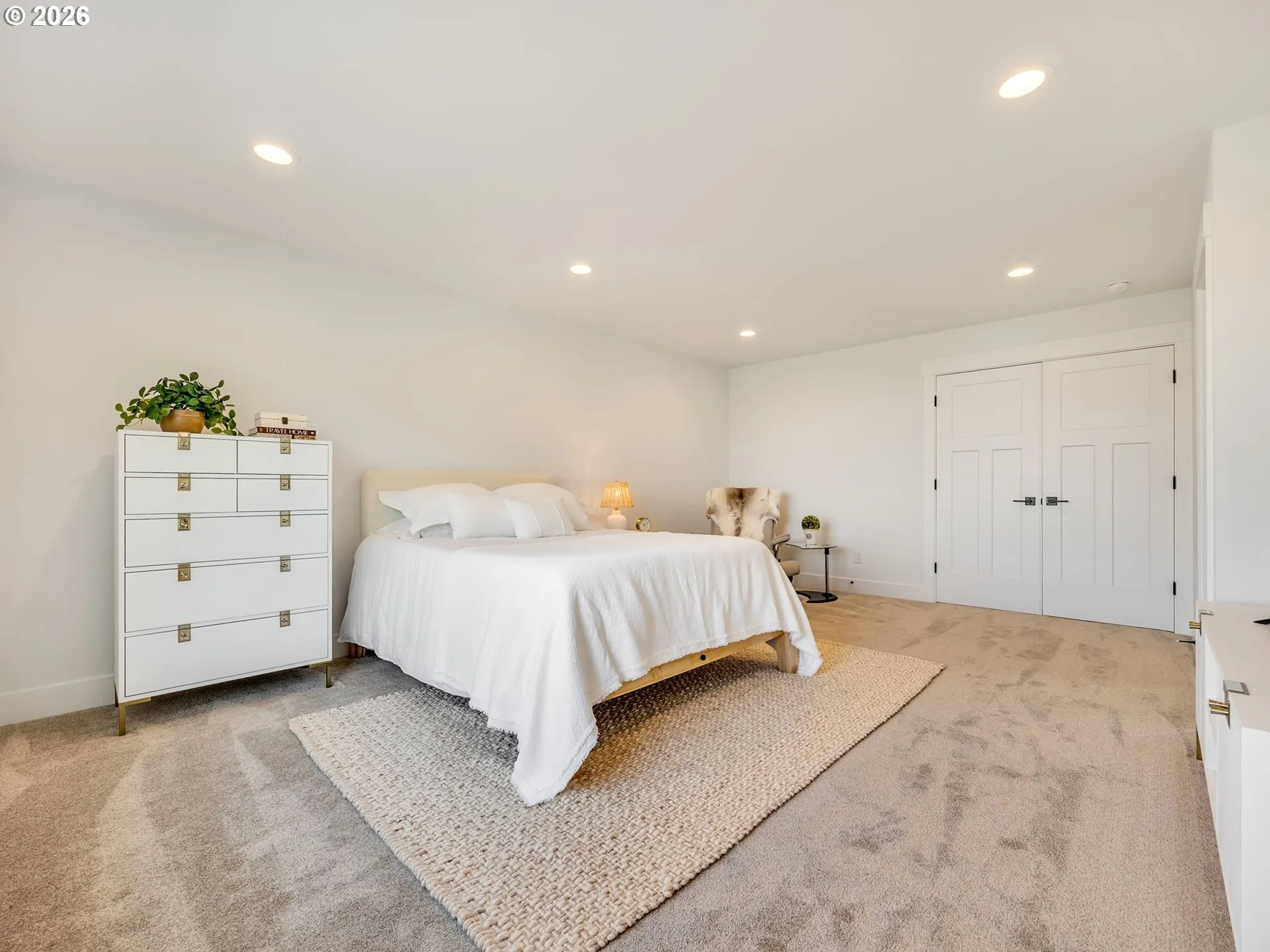 Bedroom, Primary-Upper