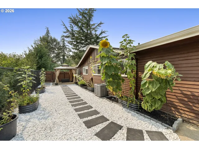 Yard-Side