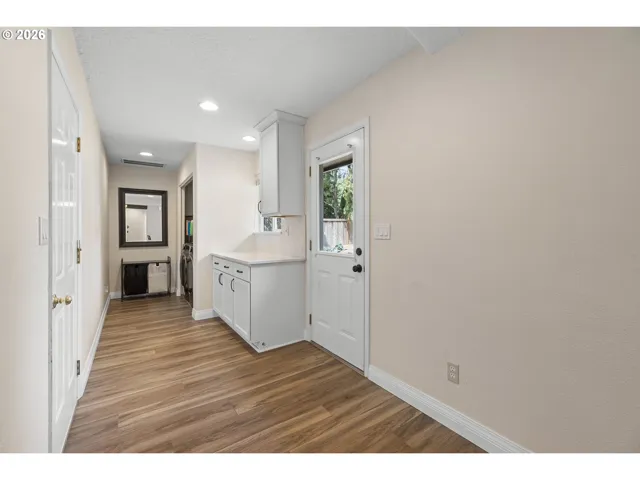 Built-In Cabinets