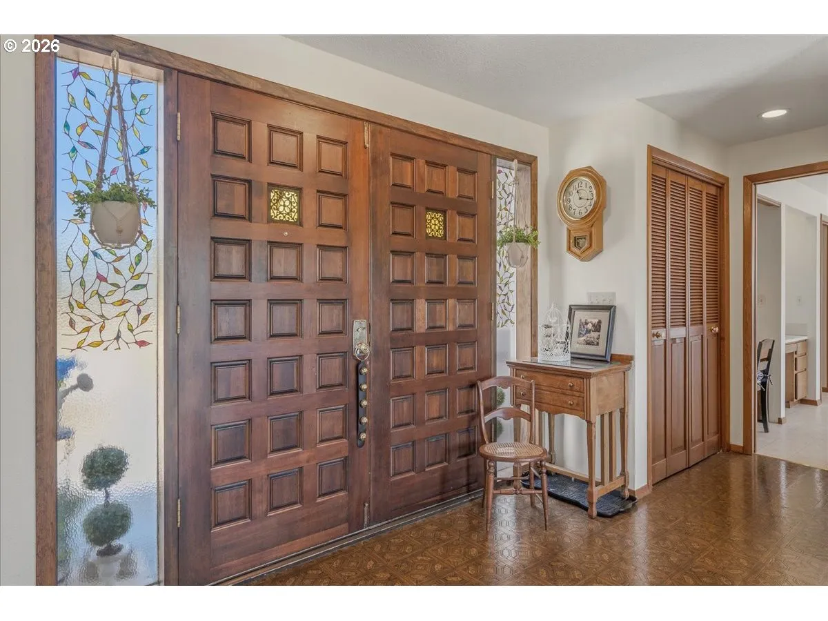 Entrance/Foyer