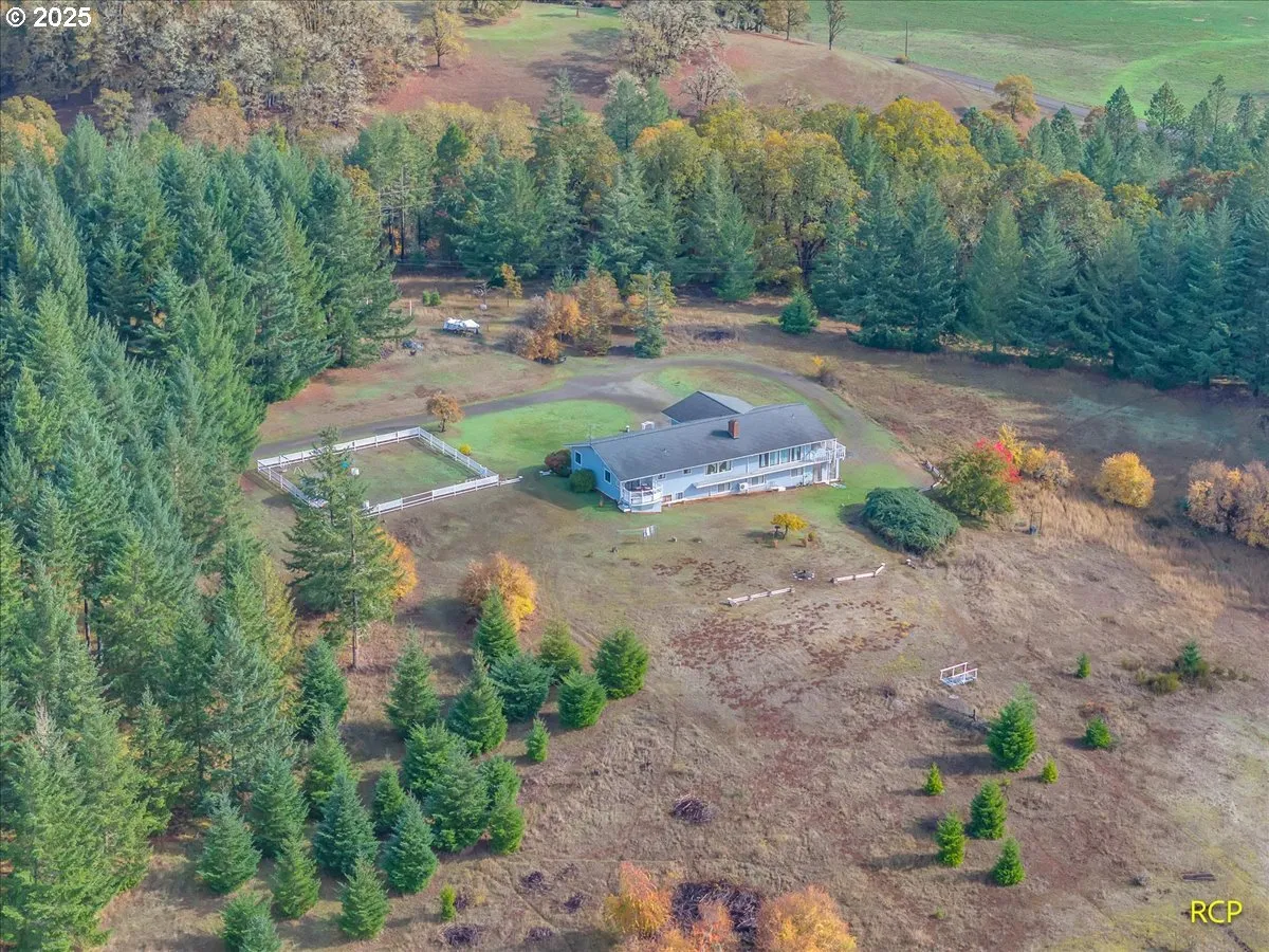 Drone View/UAV-Aerial