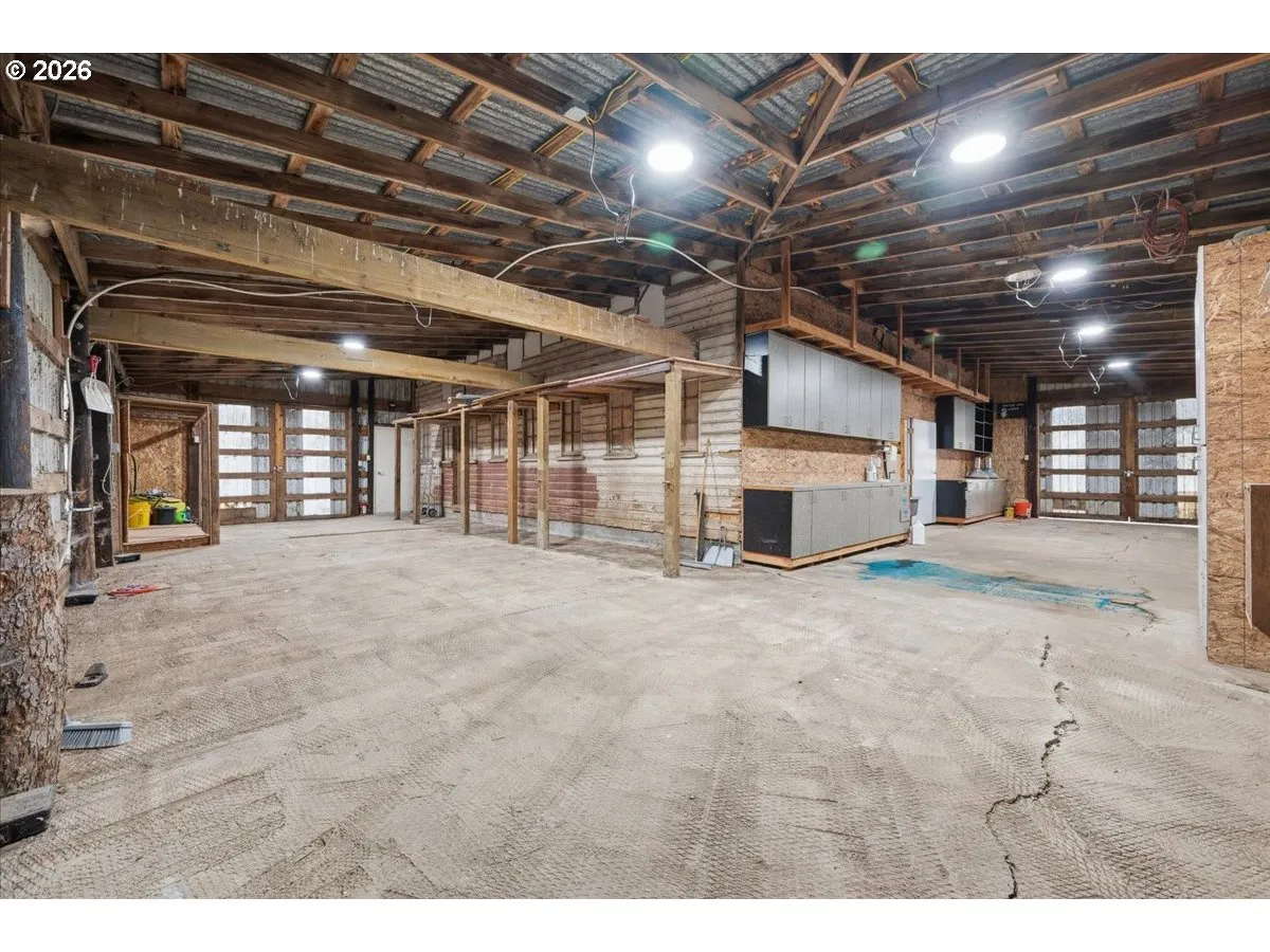 Barn