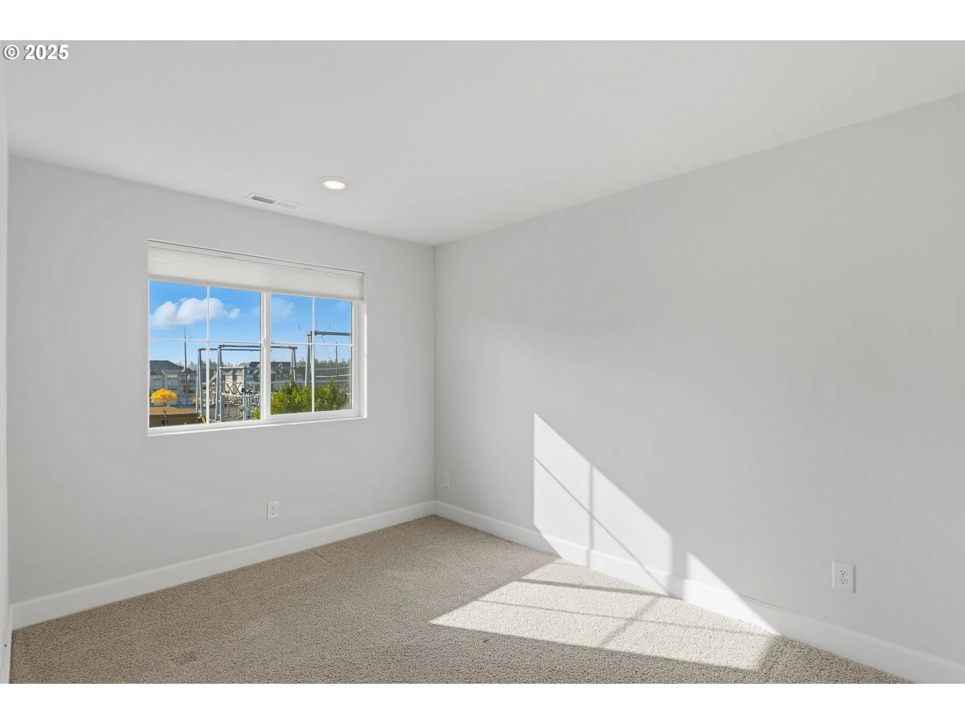 Bedroom, Primary-Upper