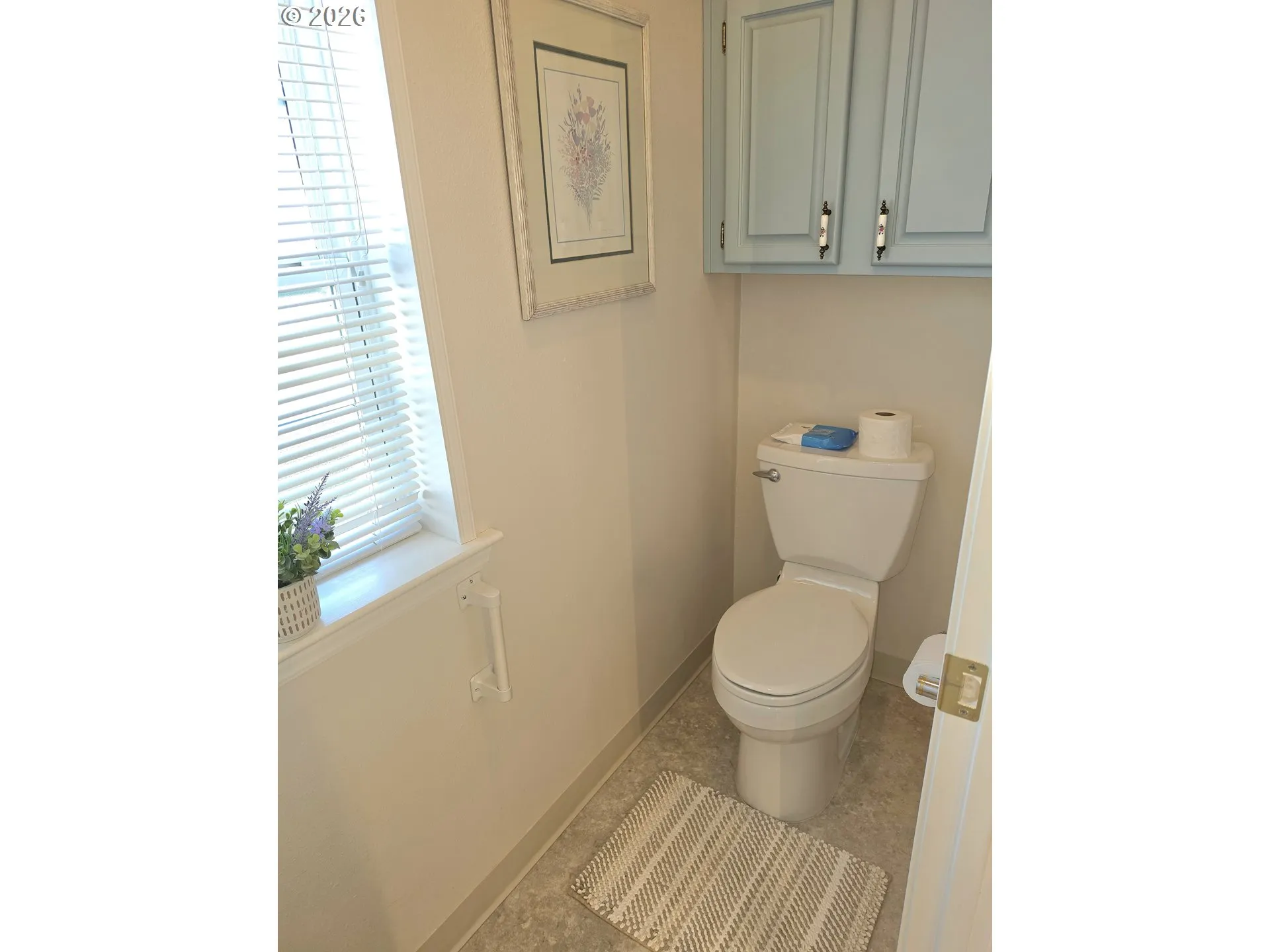 Bathroom, Attached