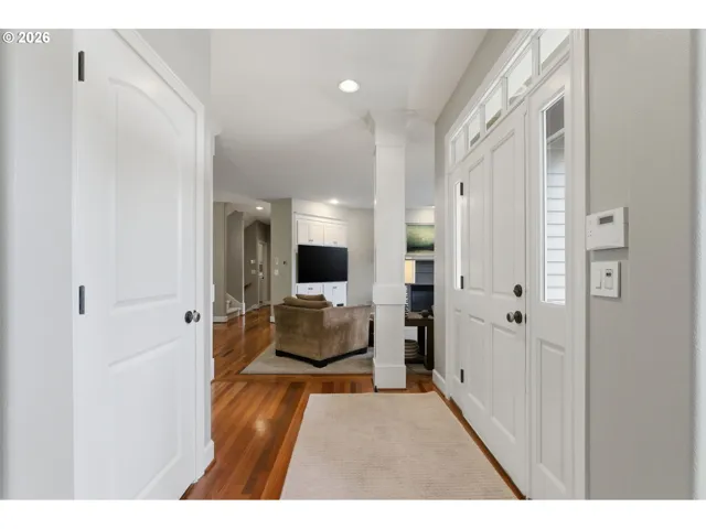 Entrance/Foyer