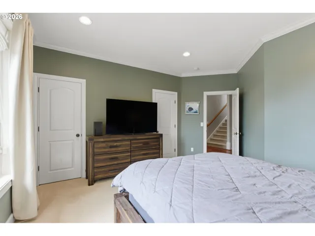 Bedroom-Main