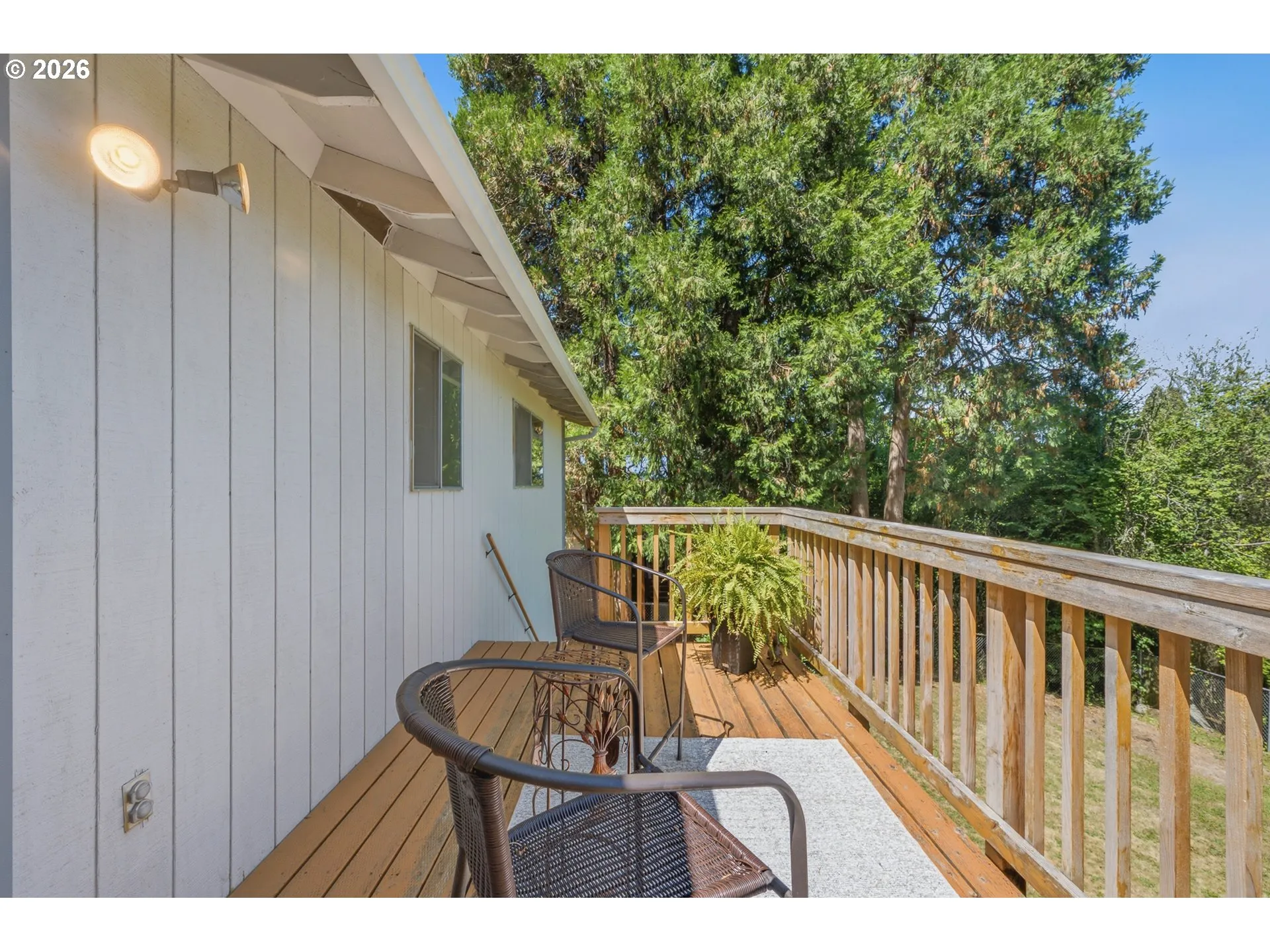 Deck-Upper