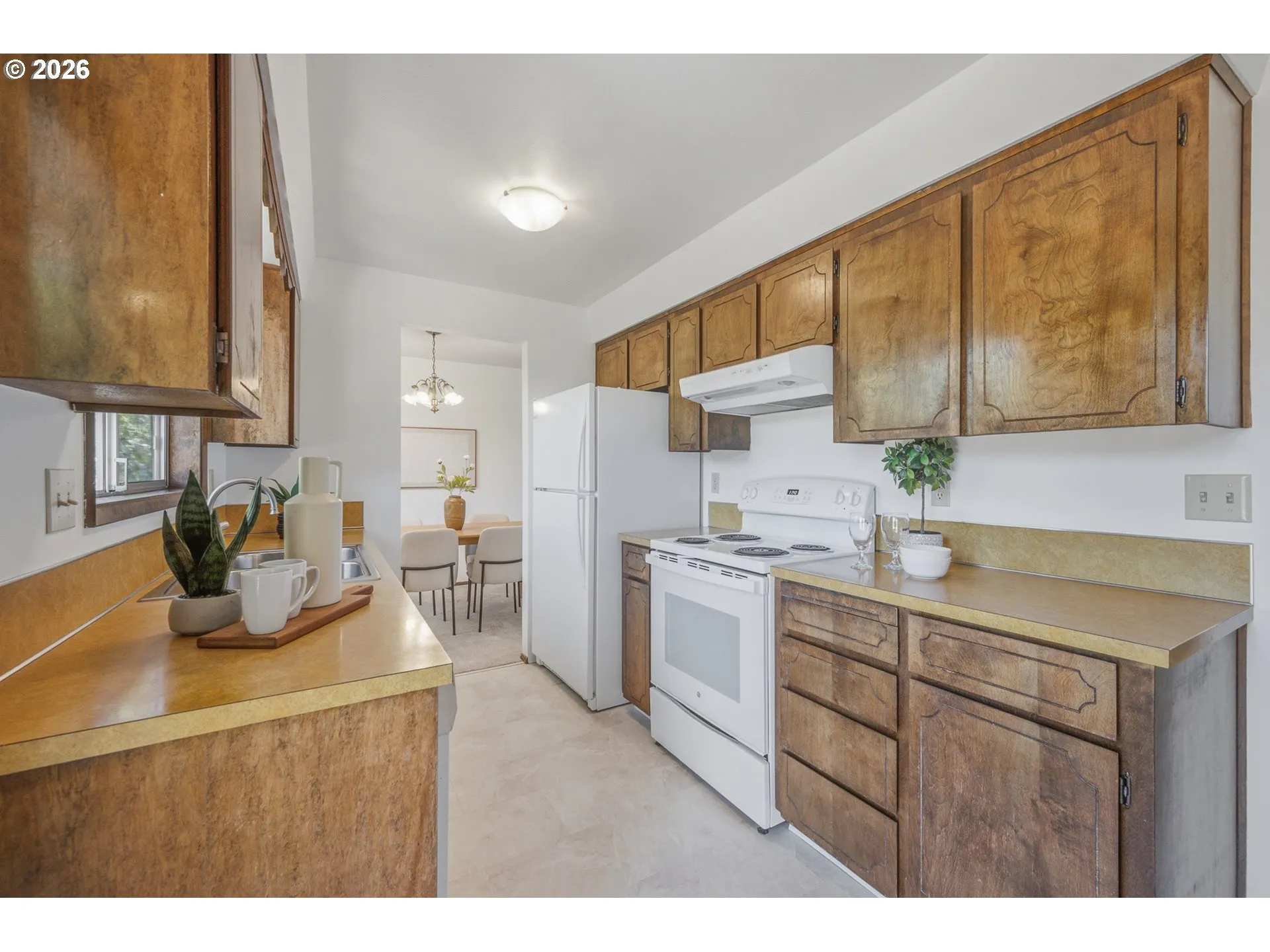 Kitchen/Dining Room-Upper
