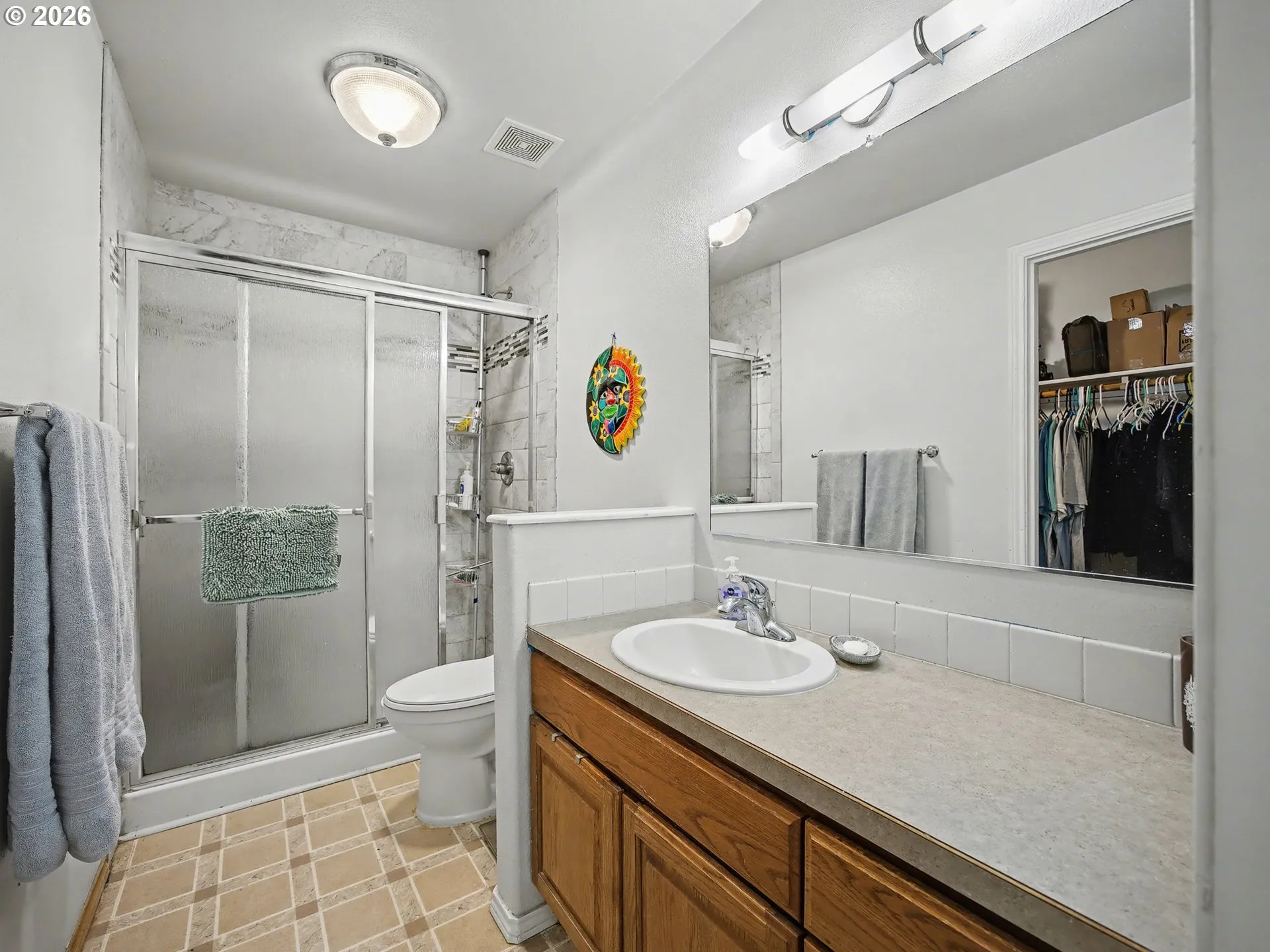Bathroom-Walk in Shower
