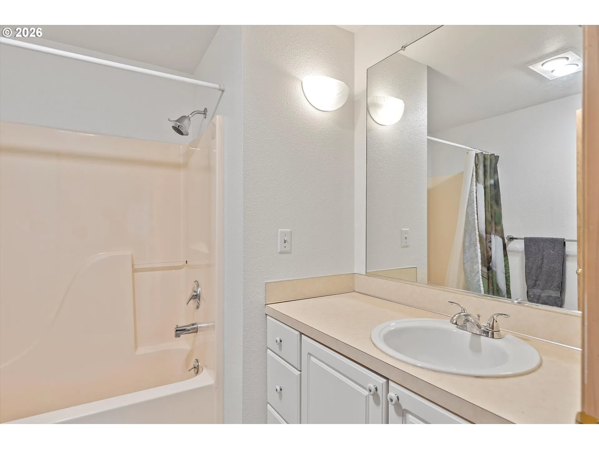 Attached Bathroom #2-Full Bathroom