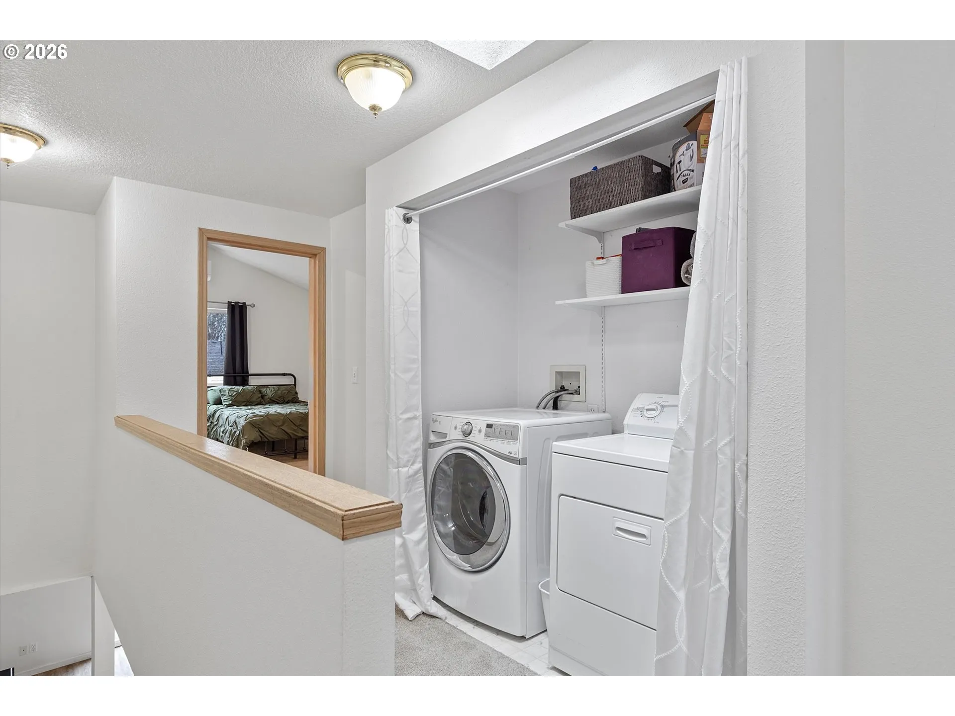 Laundry-Upper