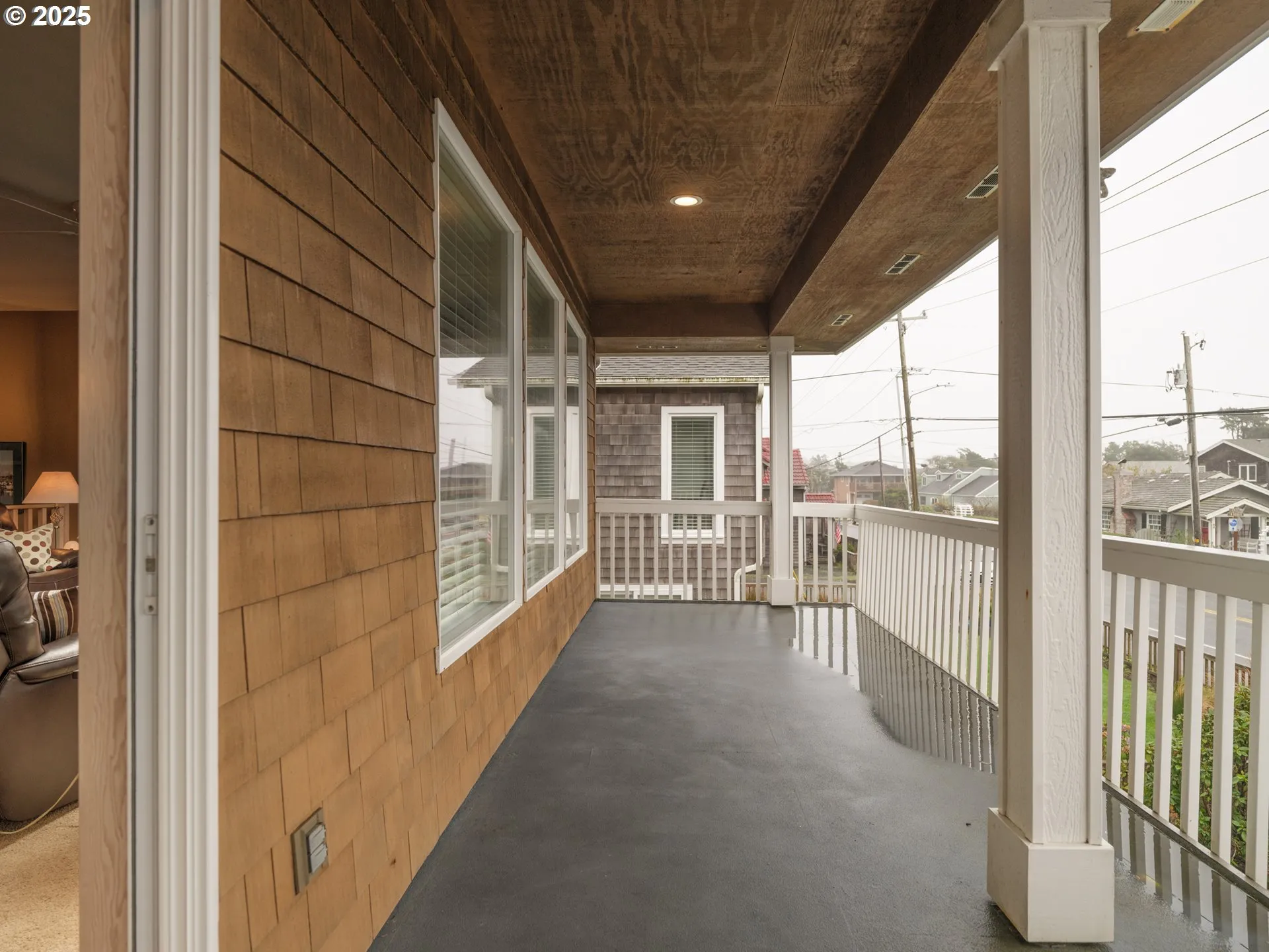 Deck-Upper