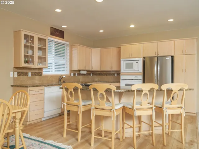 Kitchen-Island