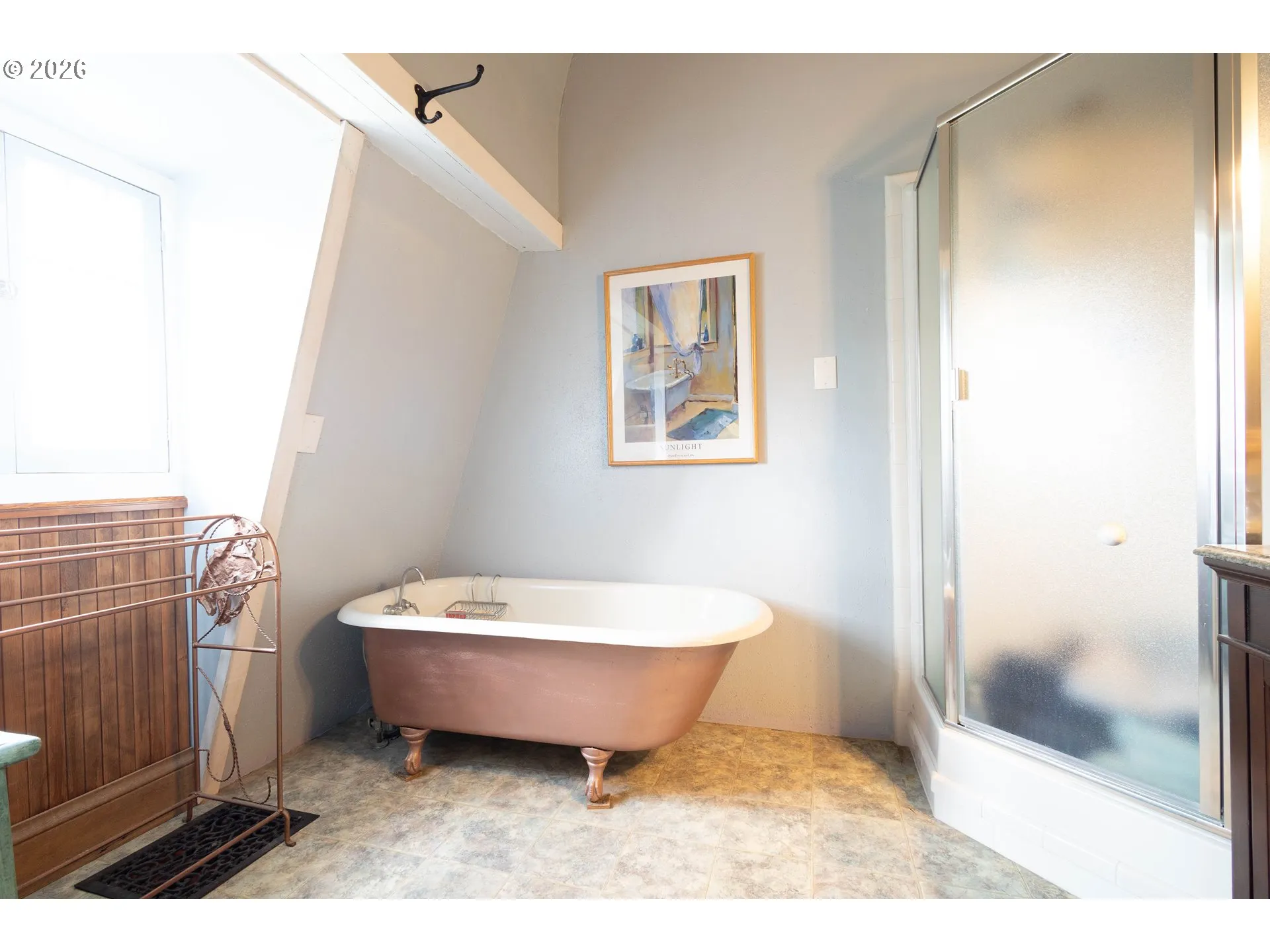 Bathroom-Upper