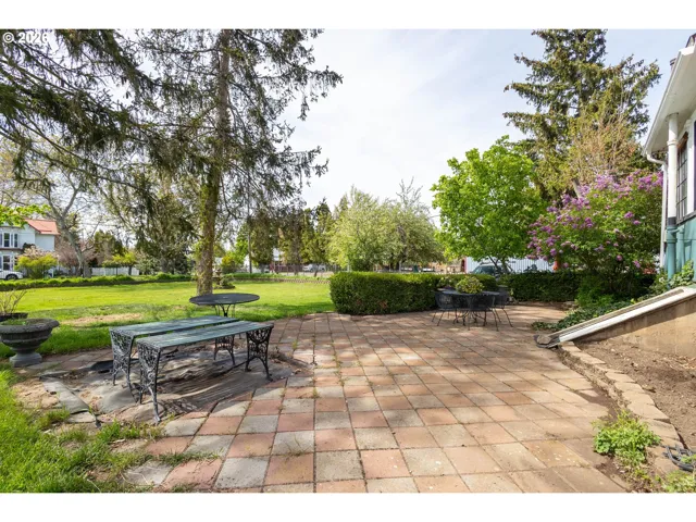 Patio-Backyard