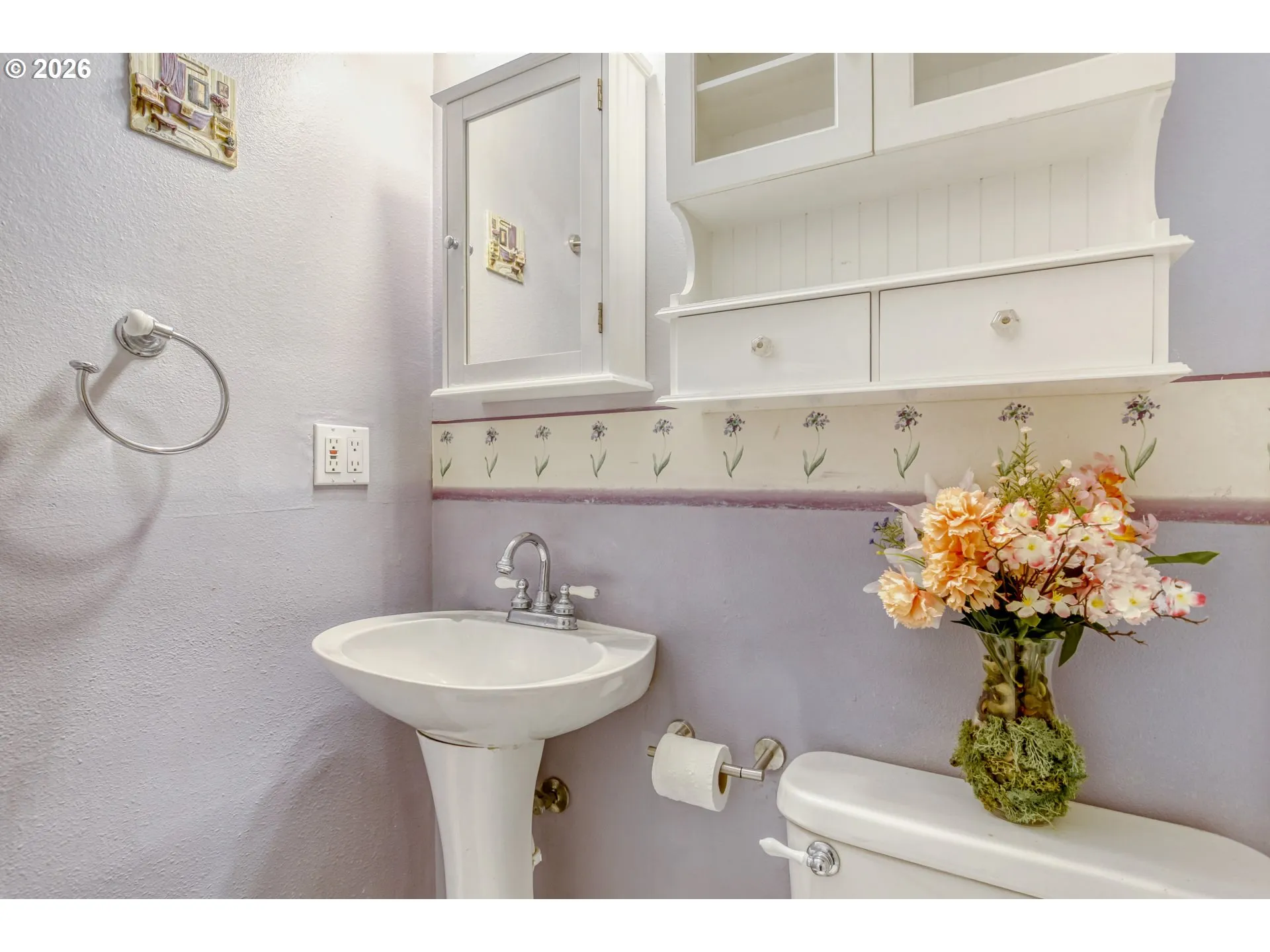 Bathroom-Upper