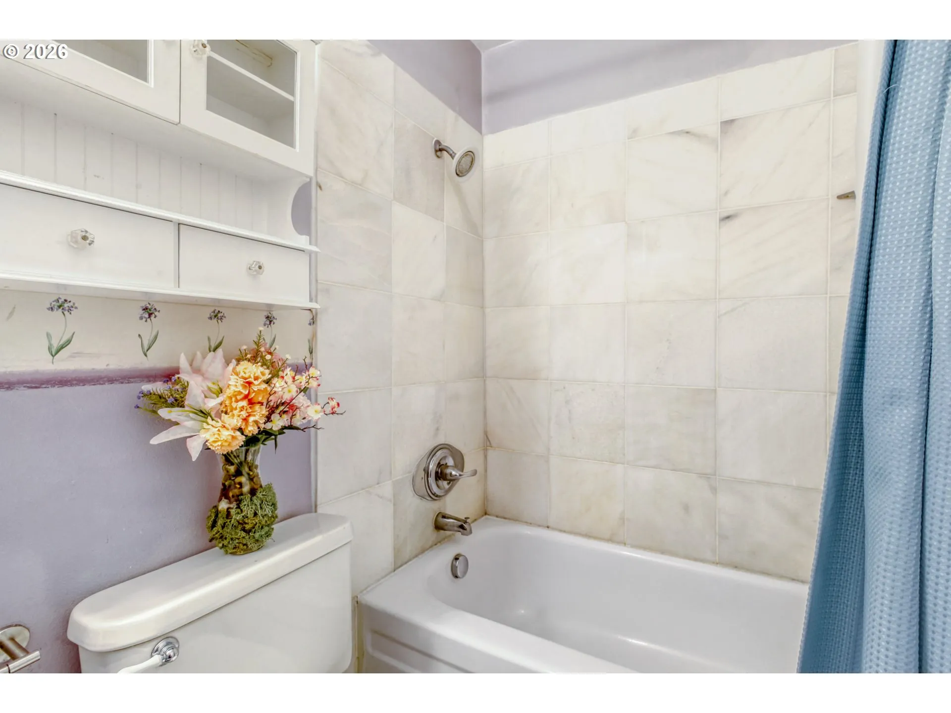 Bathroom-Upper