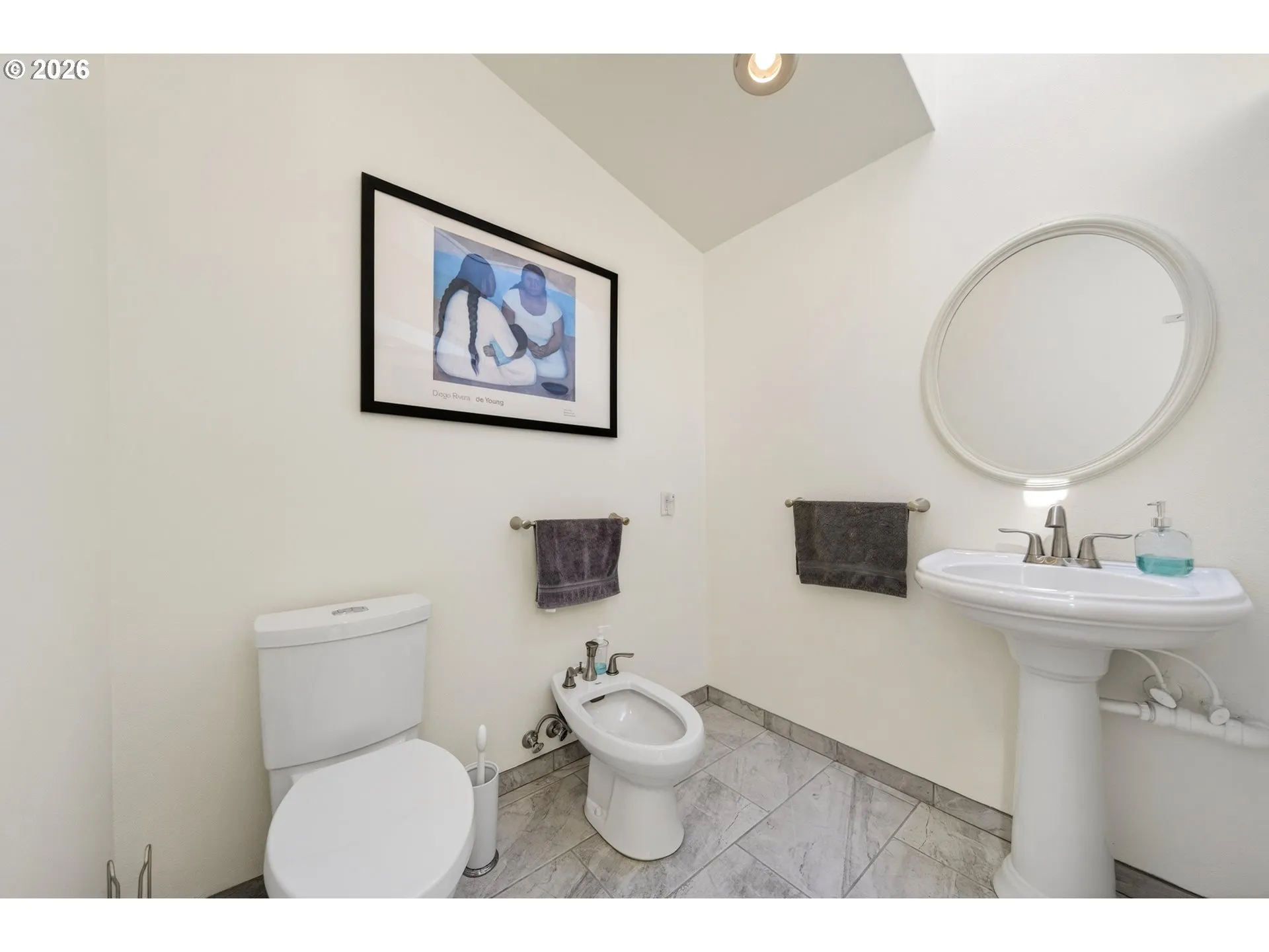 En Suite Bathroom-Upper