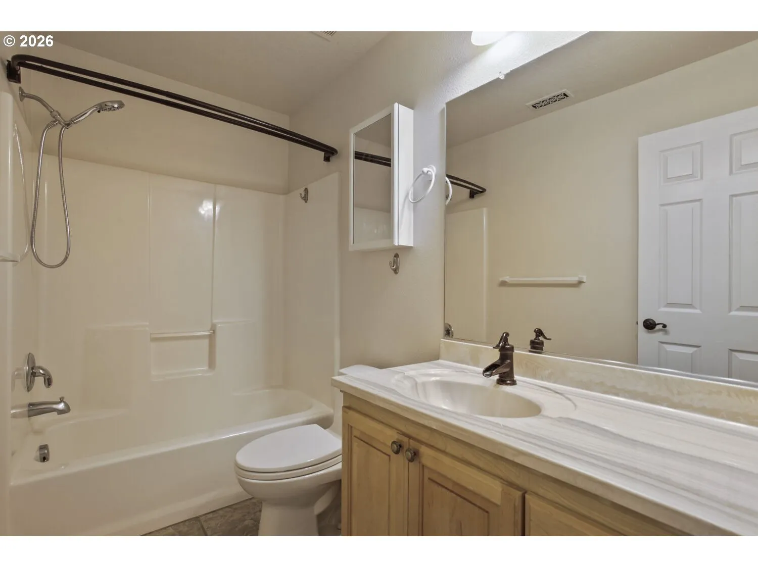 Bathroom-Upper