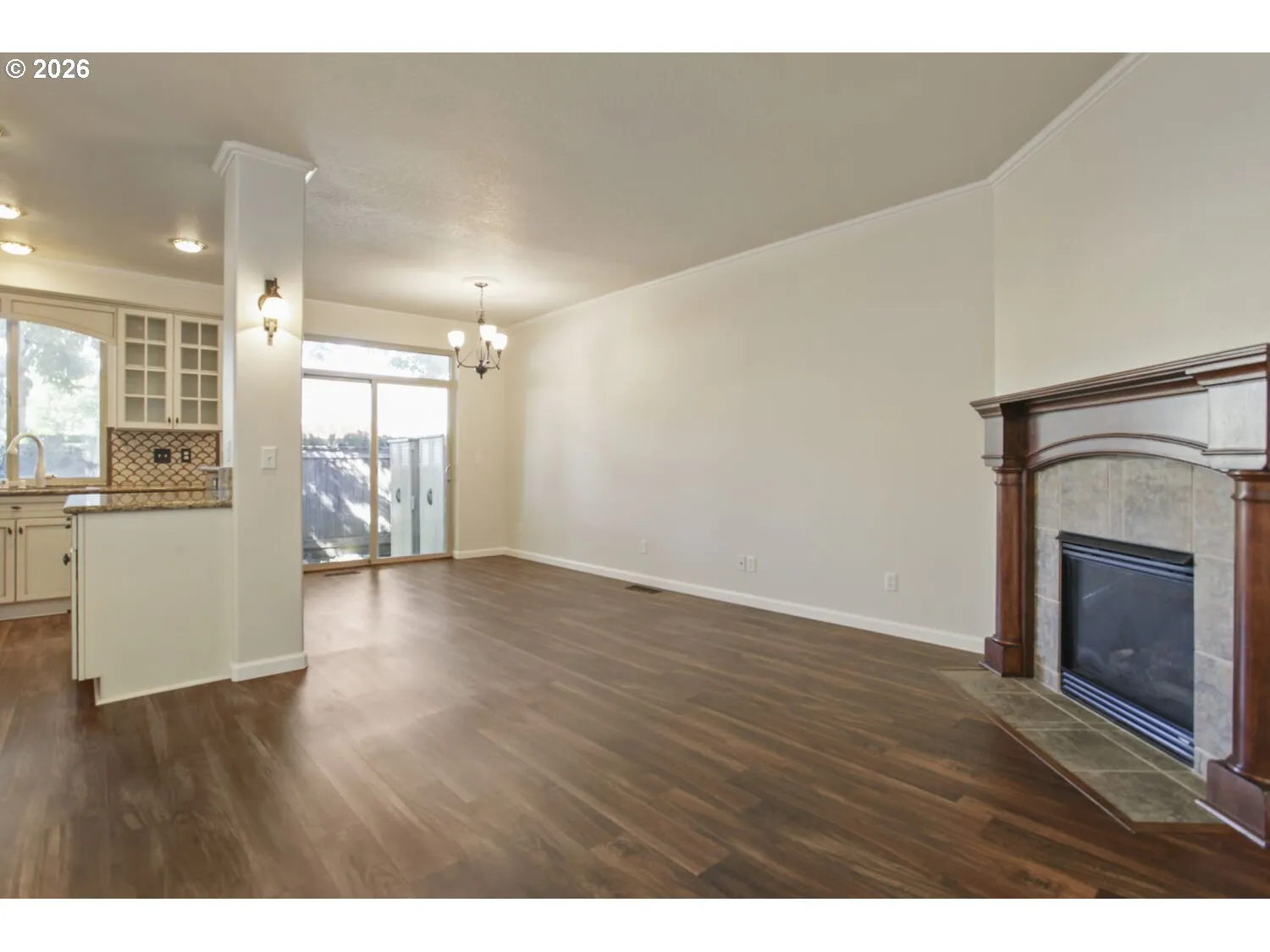 Living Room/Dining Room