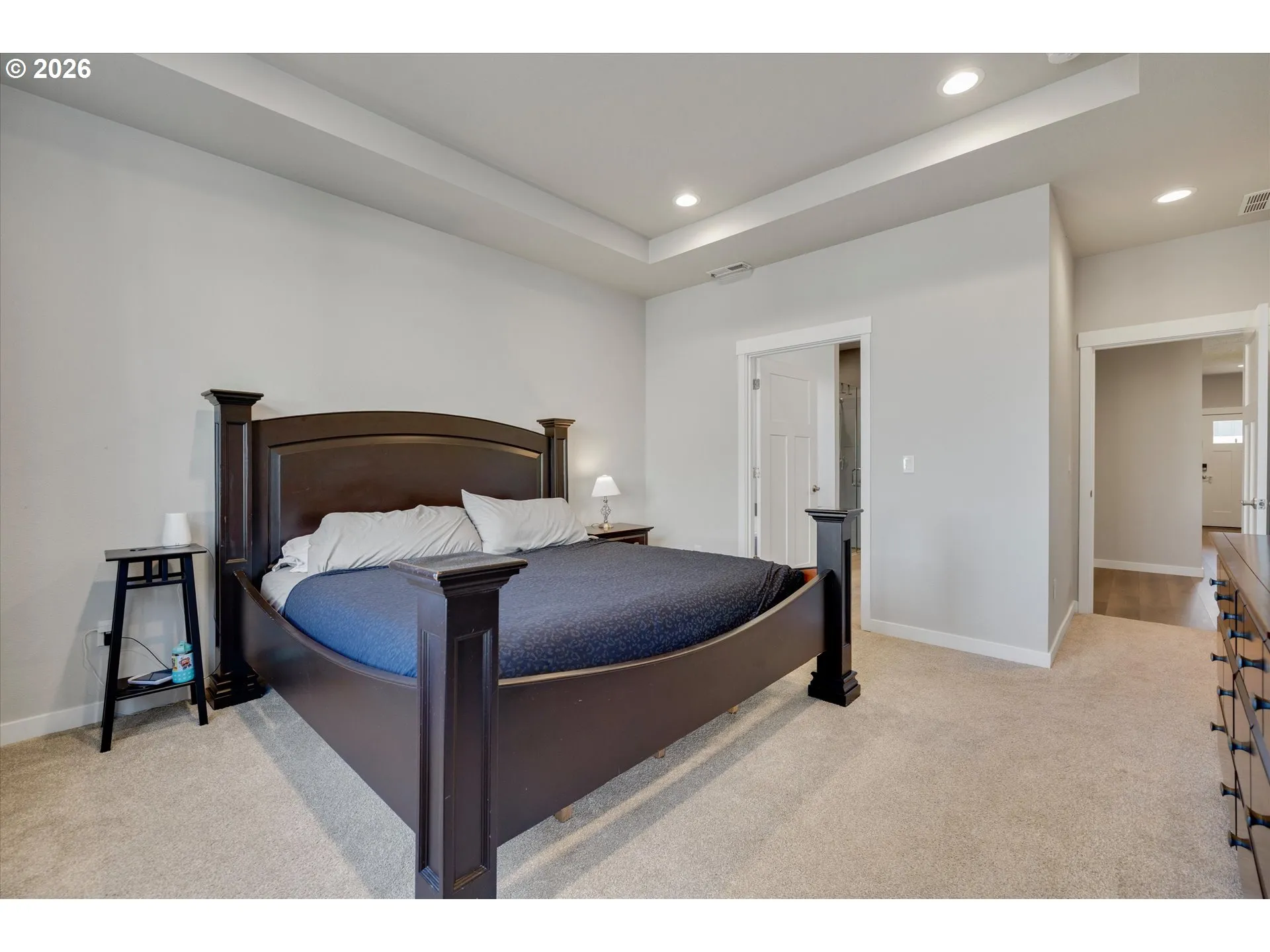 Bedroom, Primary