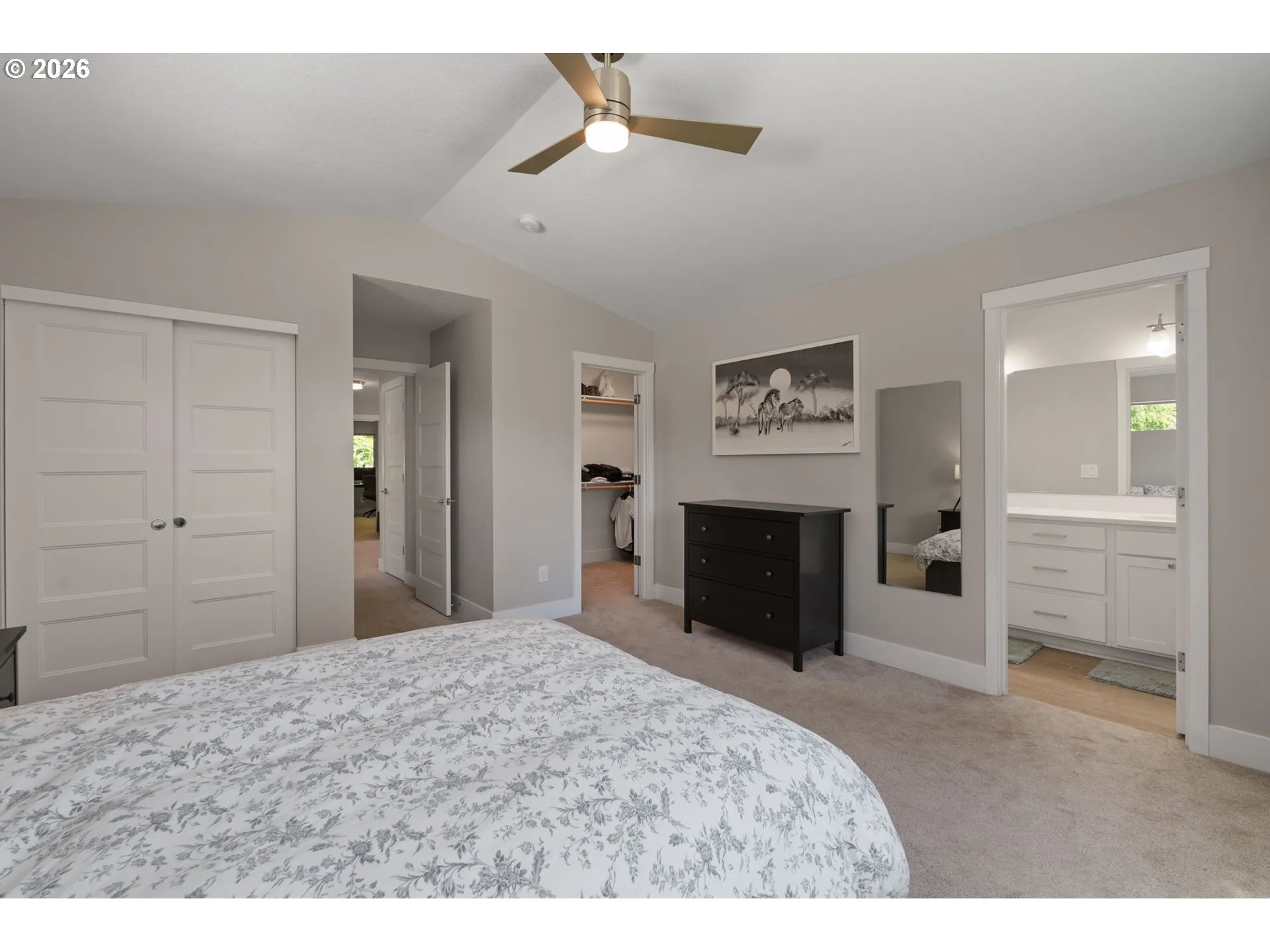 Bedroom, Primary-Vaulted Ceilings