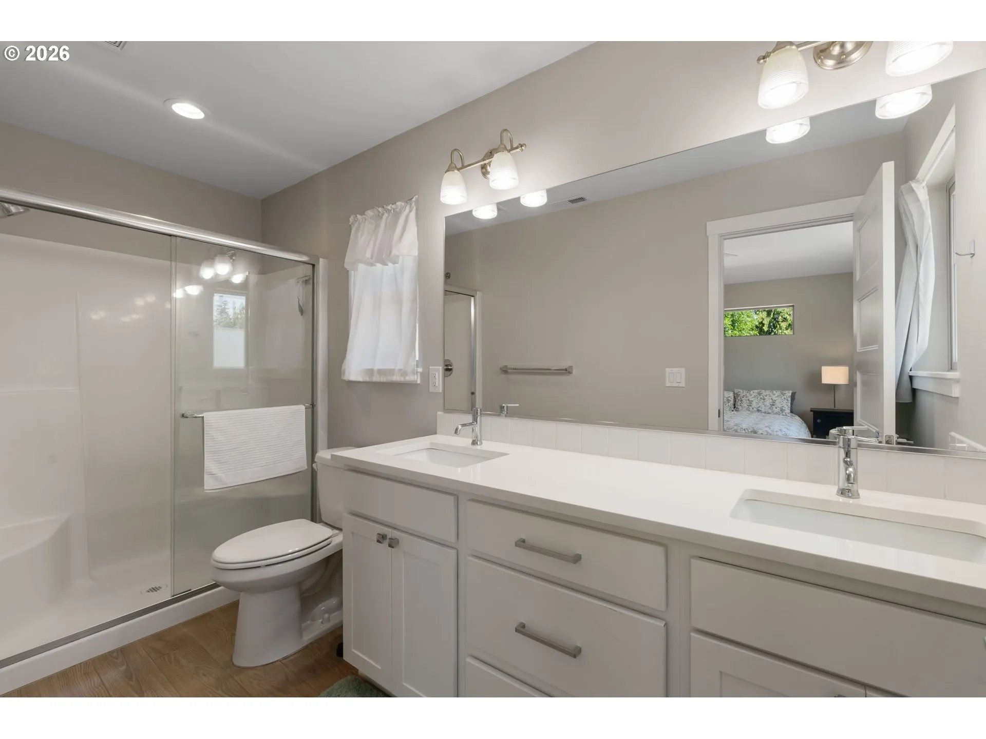 Bathroom, Attached-Double Sinks