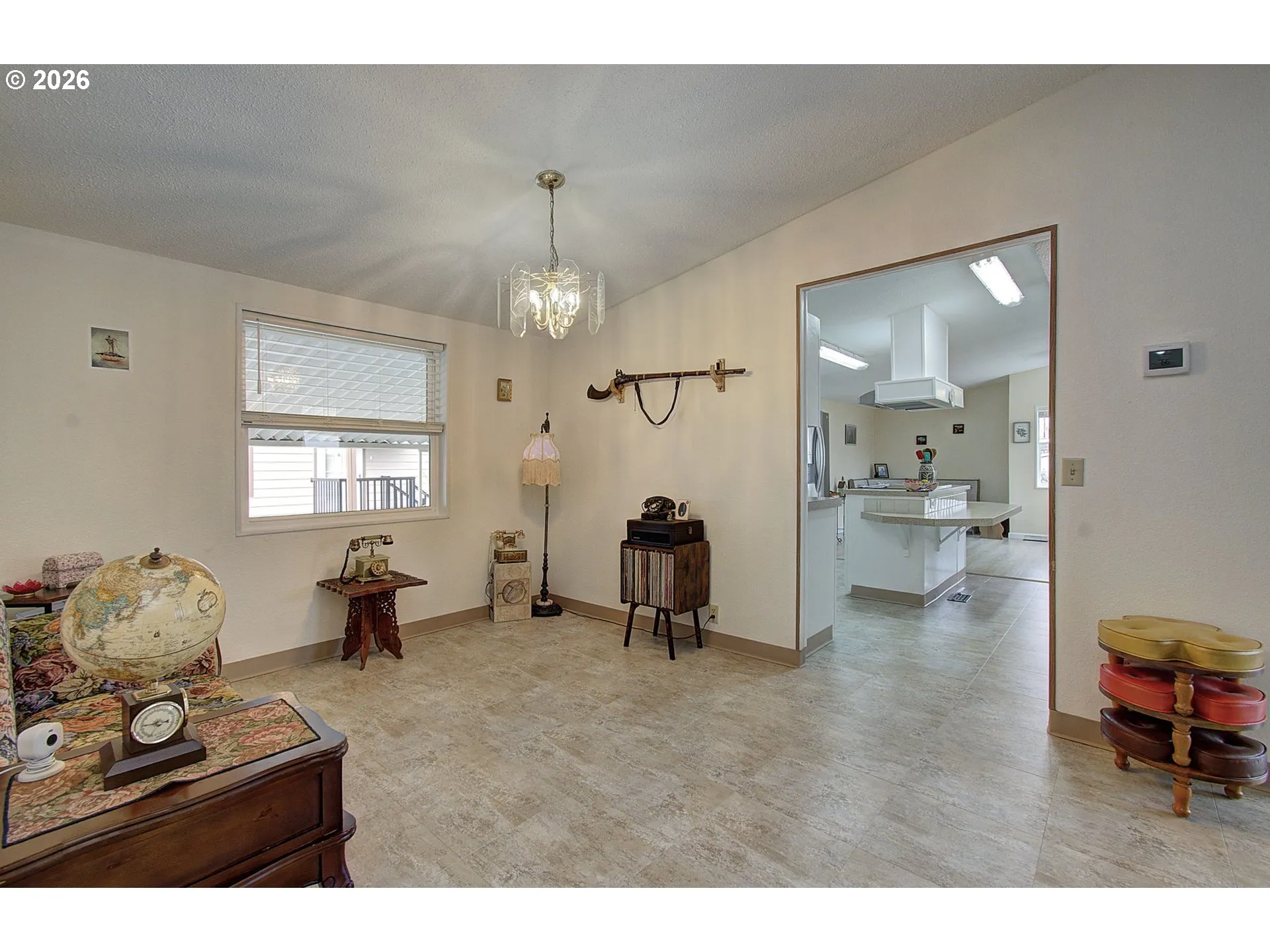 Dining Room-Formal