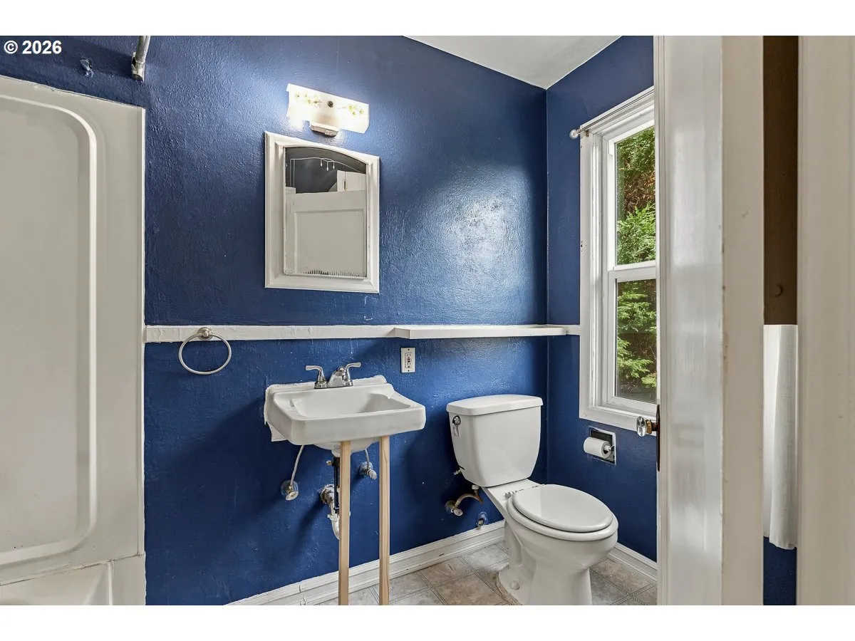 Bathroom-Main
